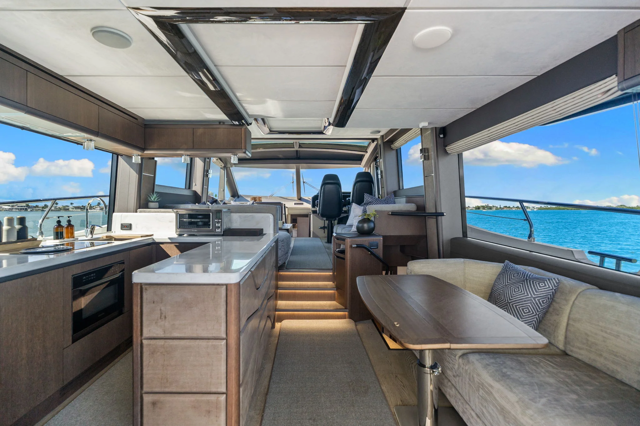 2020 Galeon 680 FLYBRIDGE Image Thumbnail #28