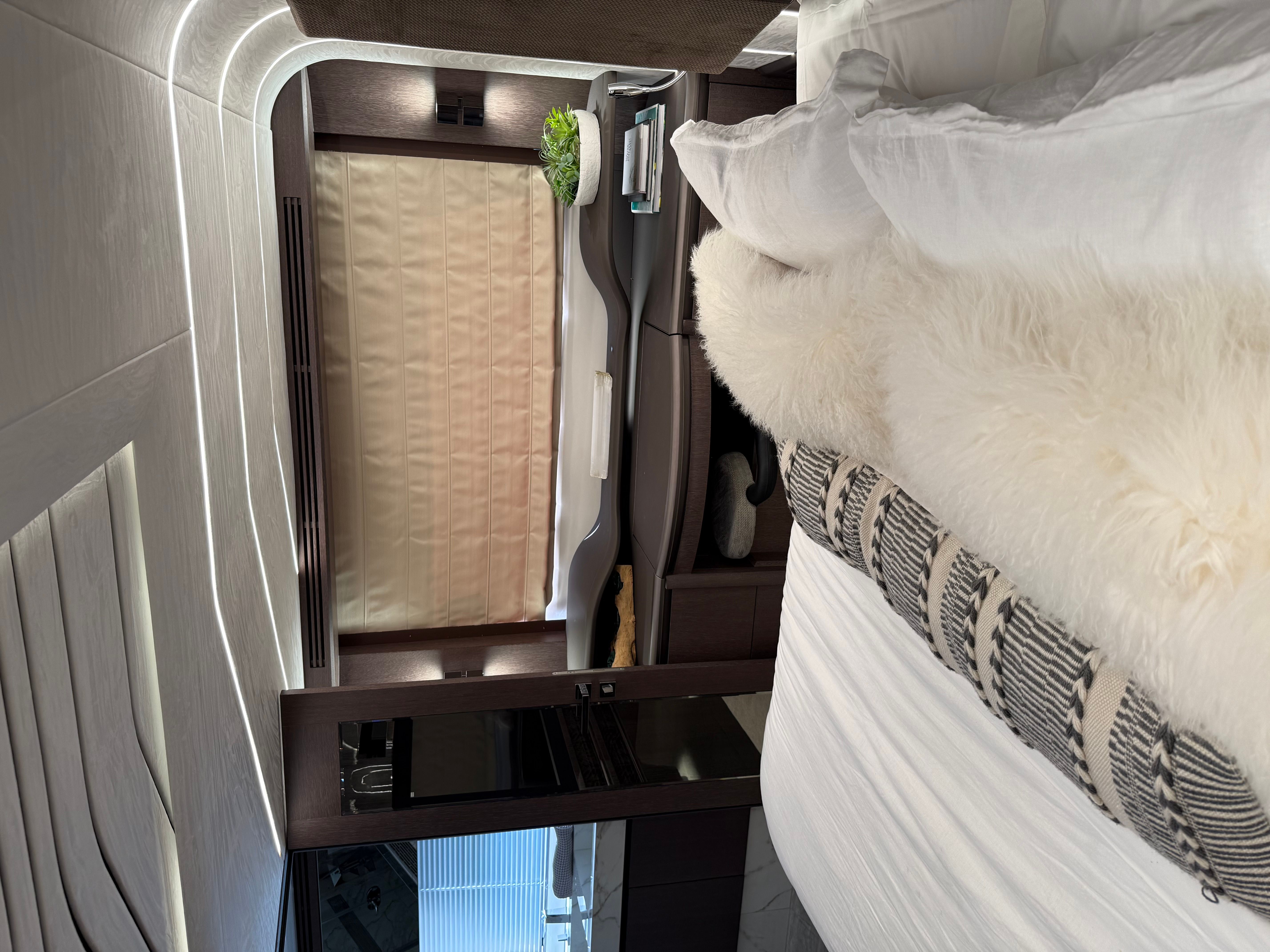 2020 Galeon 680 FLYBRIDGE Image Thumbnail #32