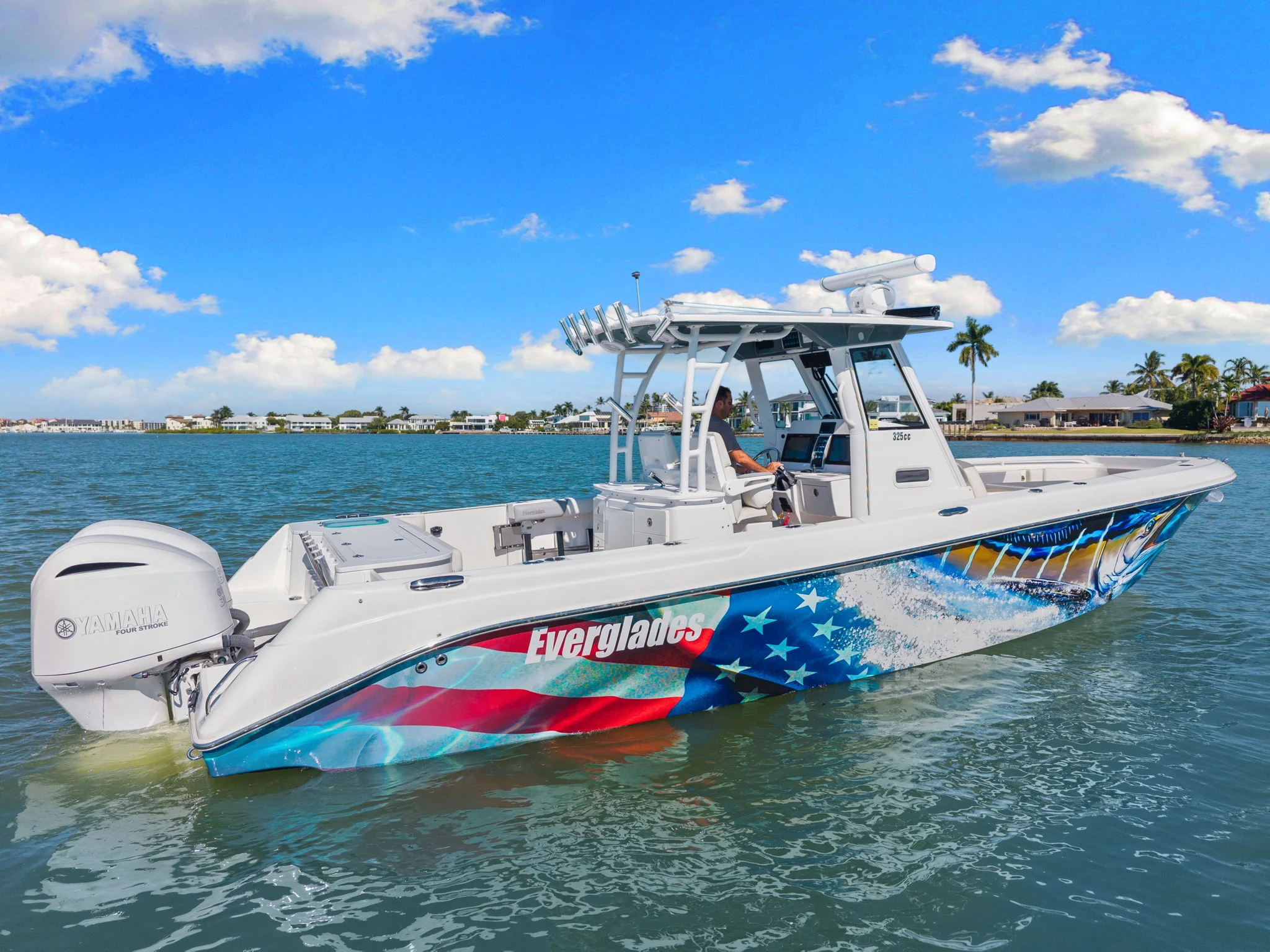 2016 Everglades 325 Image Thumbnail #14