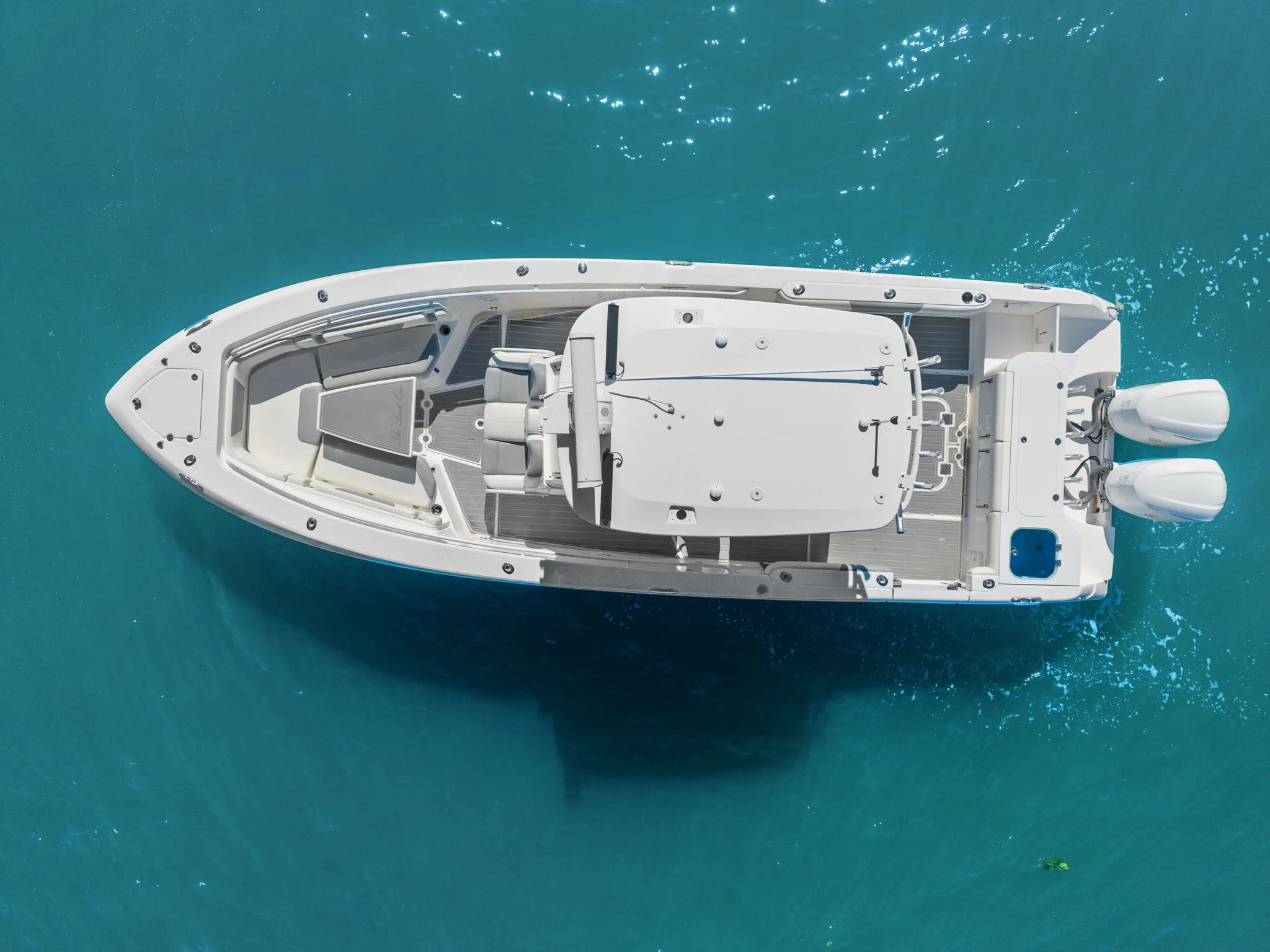 2016 Everglades 325 Image Thumbnail #4