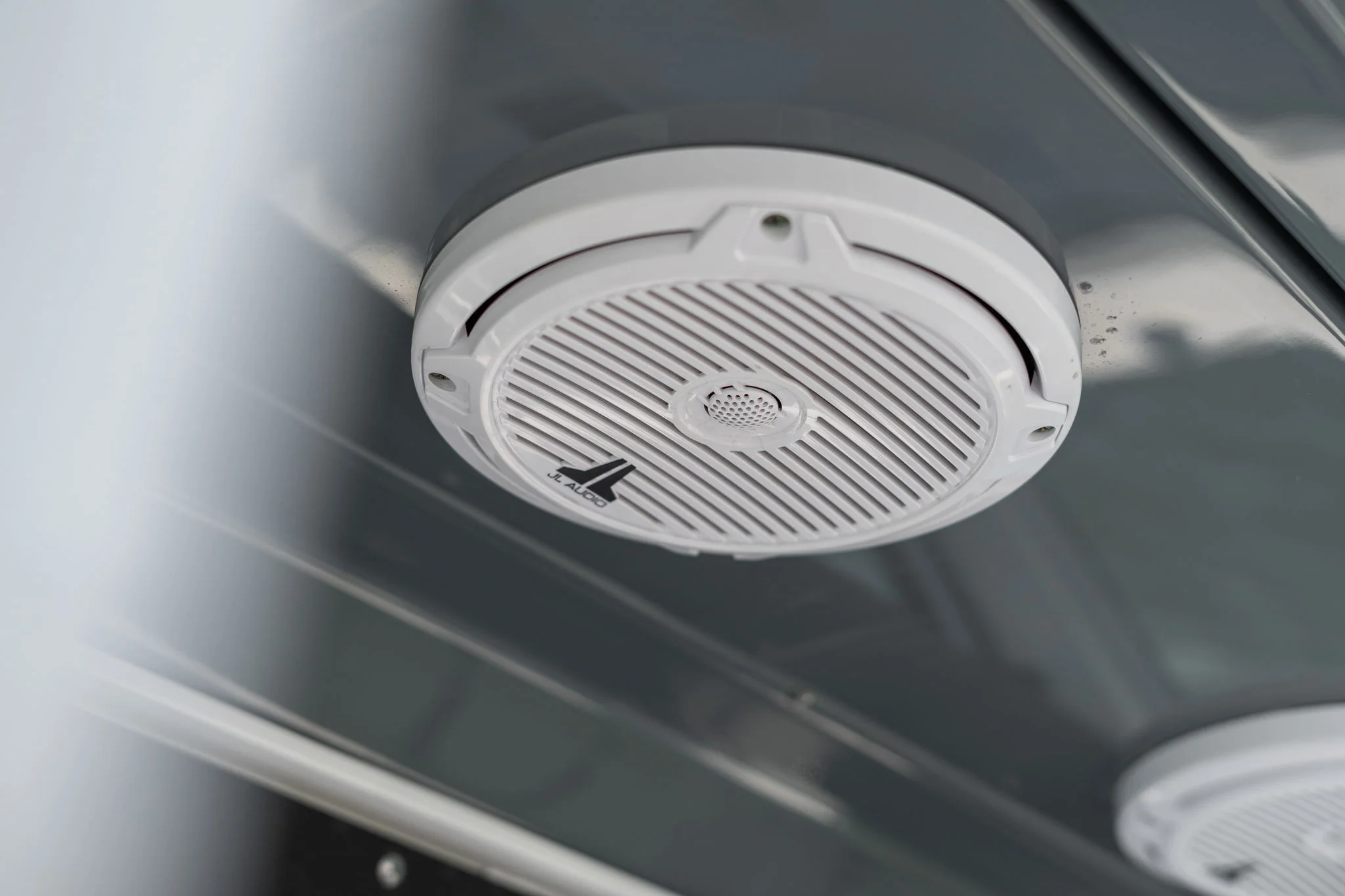 2016 Everglades 325 Image Thumbnail #49