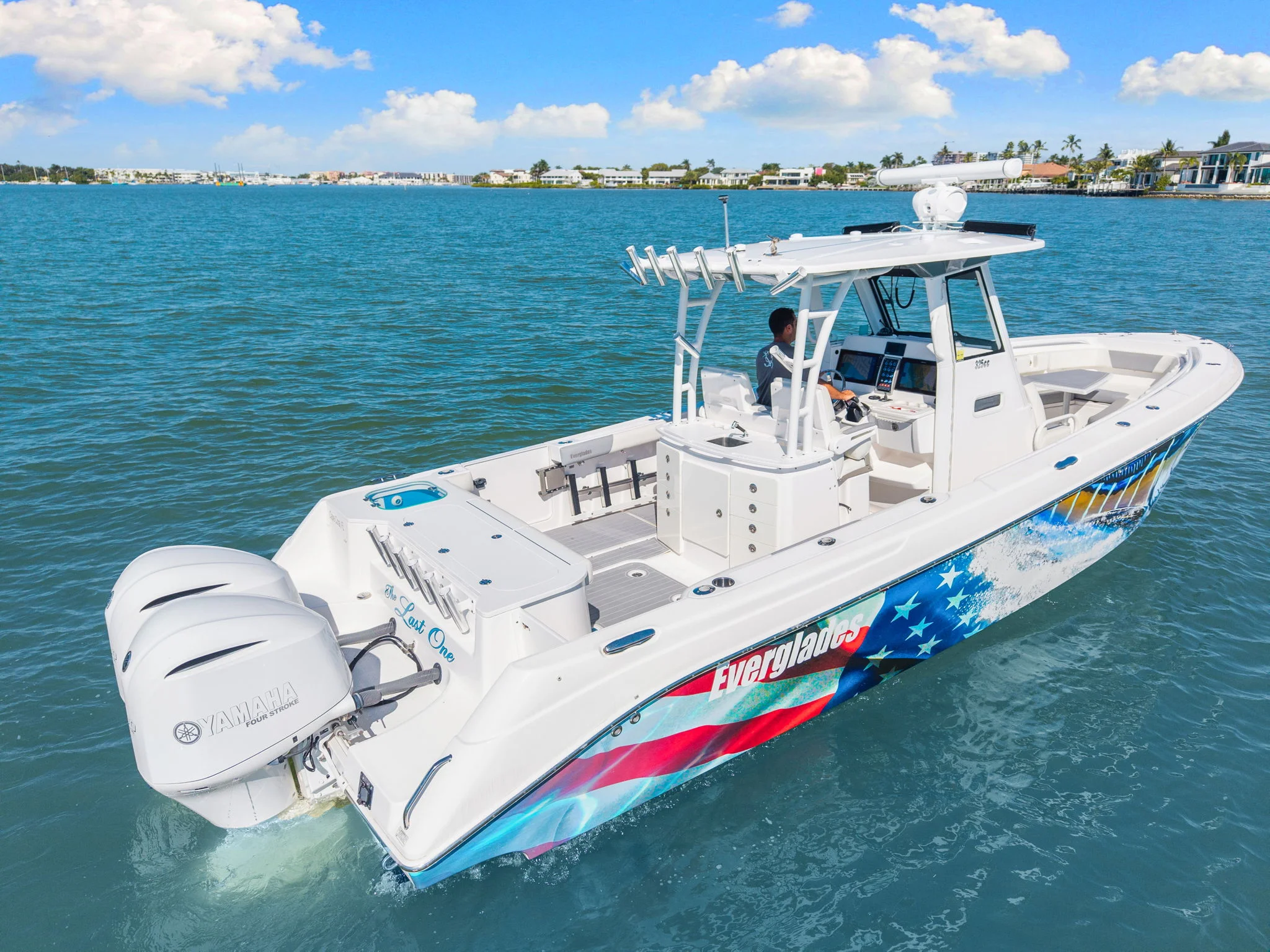 2016 Everglades 325 Image Thumbnail #12