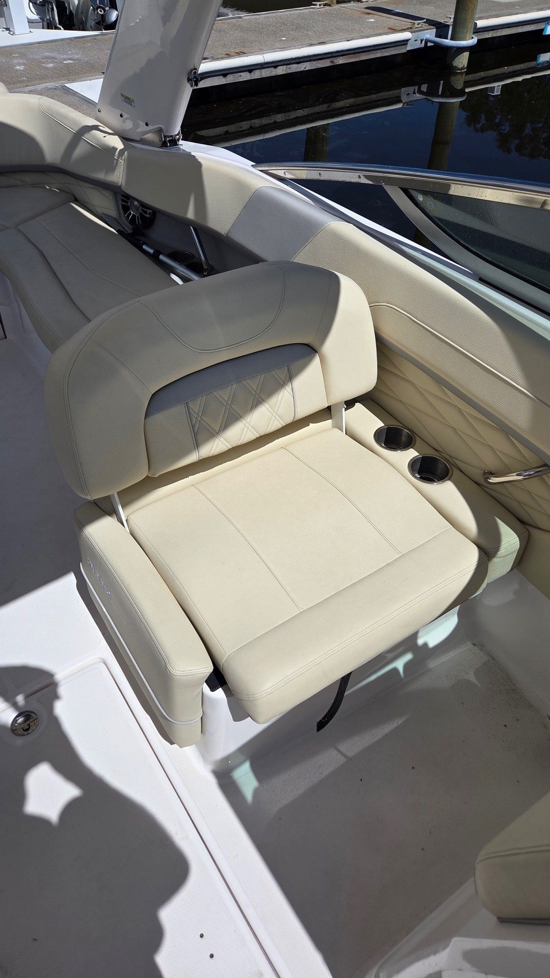 2020 Regal 26 OBX Image Thumbnail #10