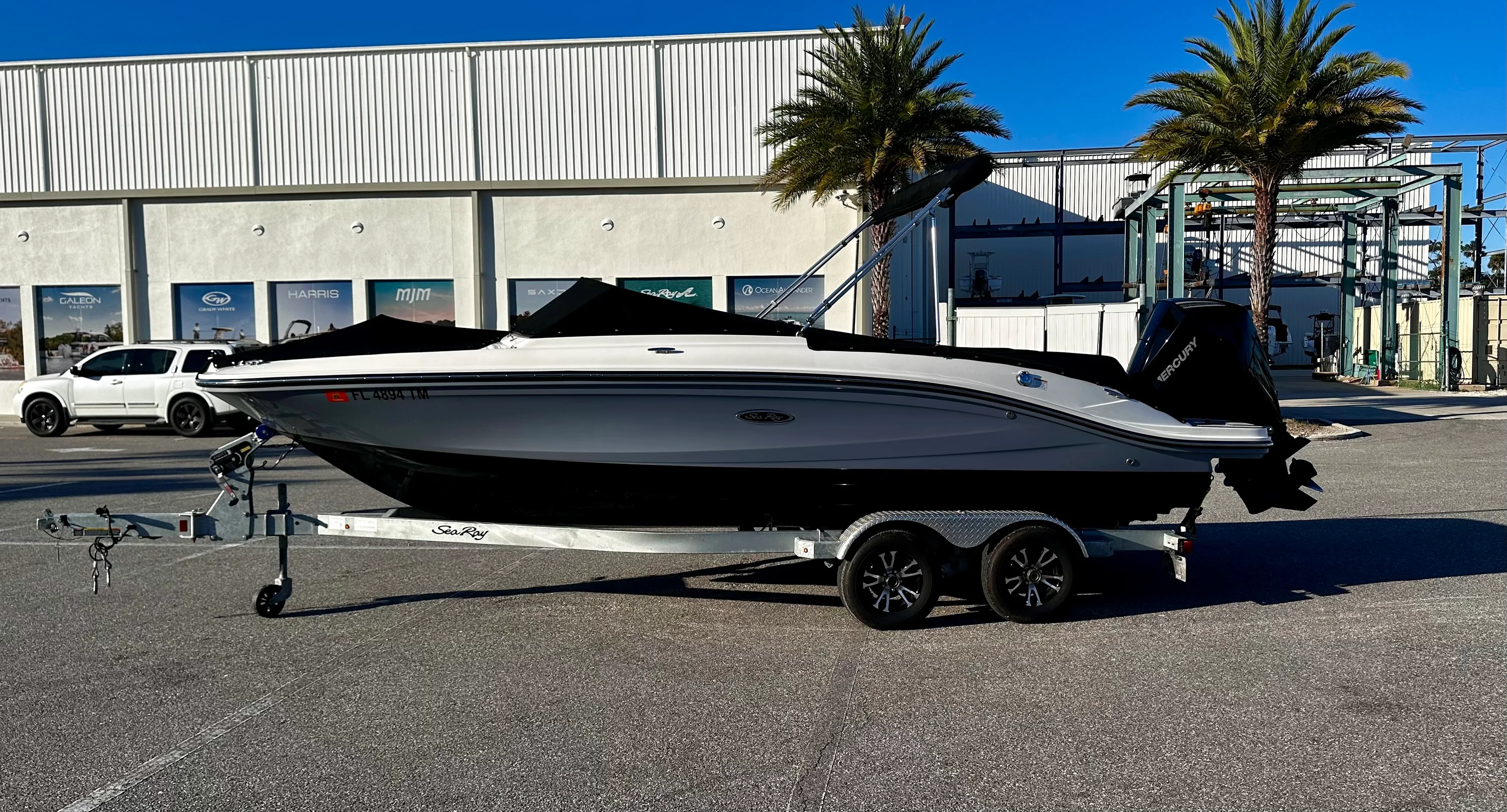 2023 Sea Ray 210 SPX OB Image Thumbnail #20