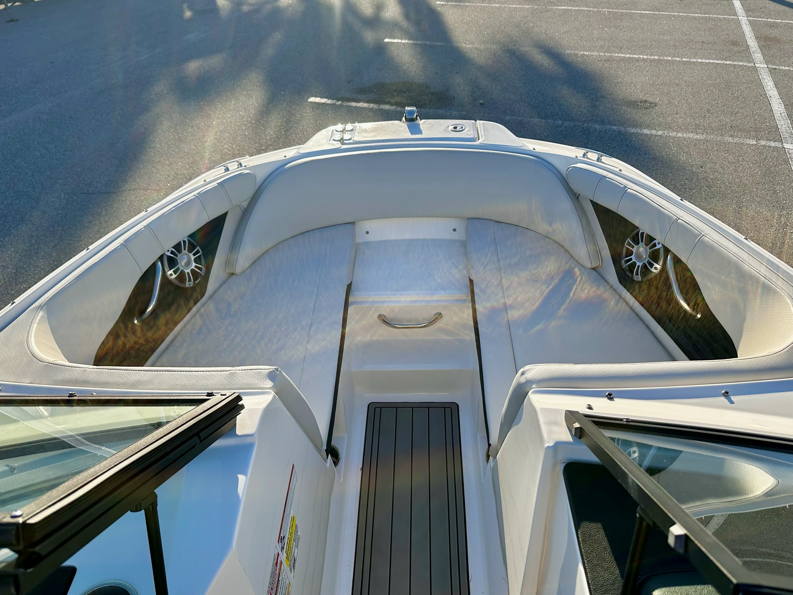 2023 Sea Ray 210 SPX OB Image Thumbnail #17