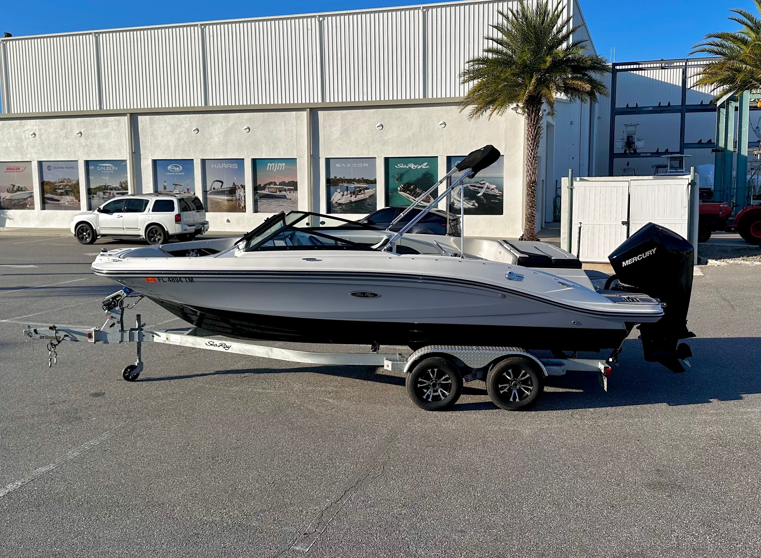 2023 Sea Ray 210 SPX OB Image Thumbnail #22