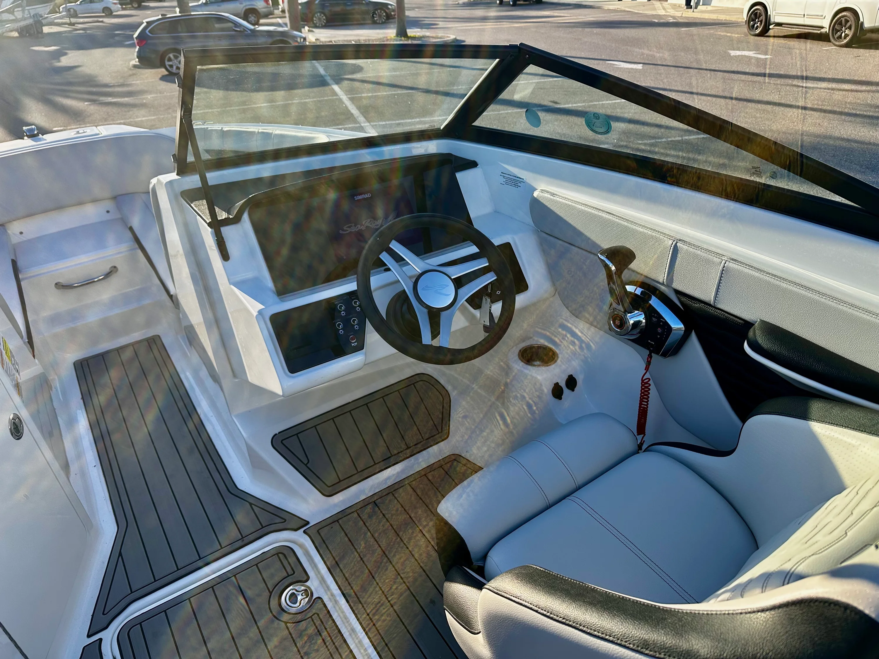 2023 Sea Ray 210 SPX OB Image Thumbnail #15