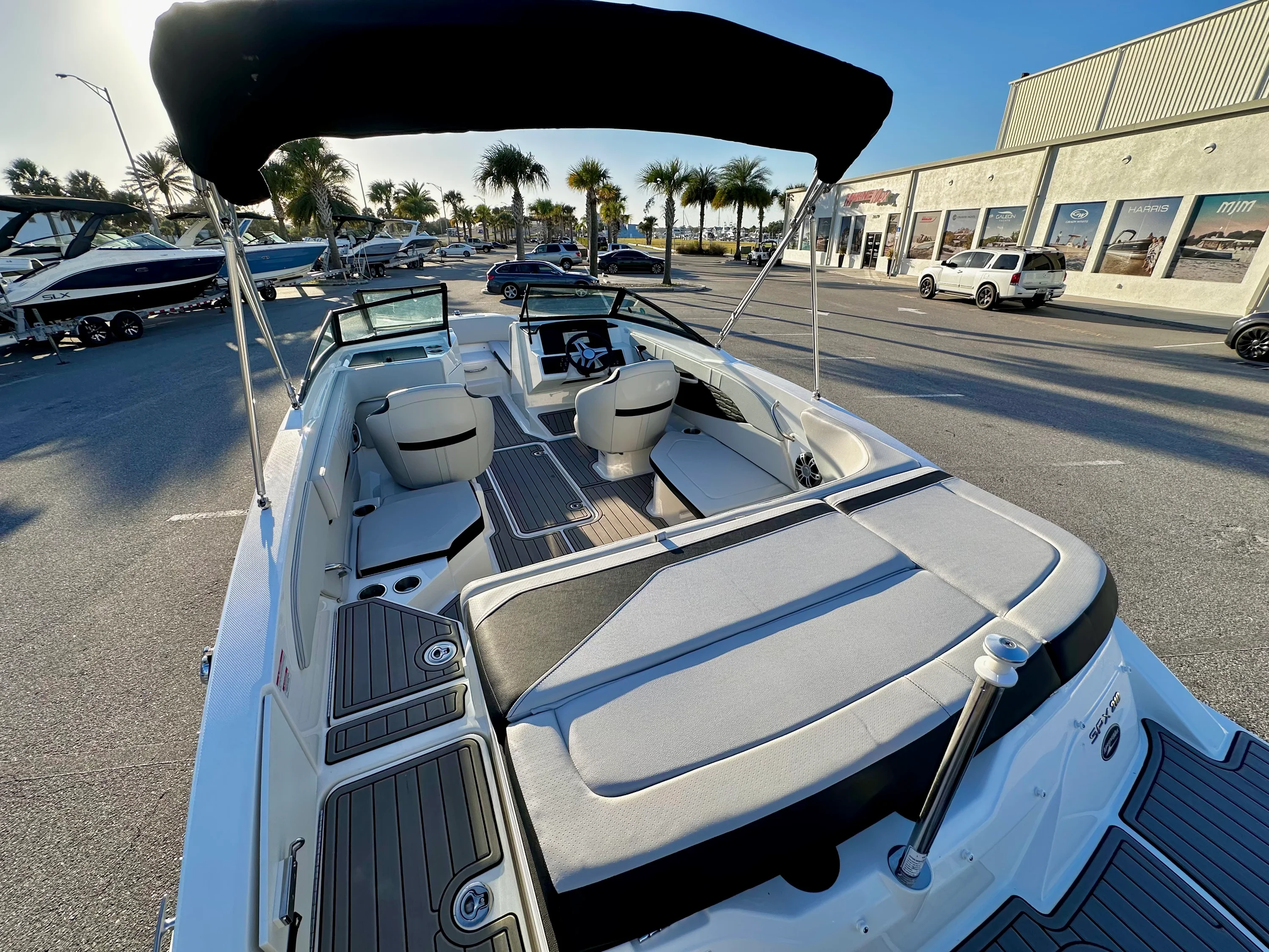 2023 Sea Ray 210 SPX OB Image Thumbnail #16