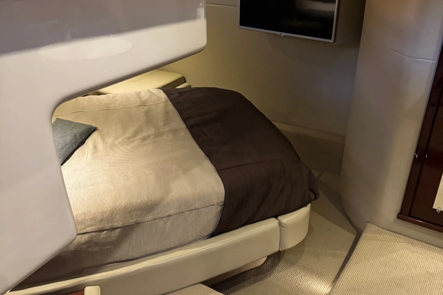 2015 Sea Ray 470 Sundancer Image Thumbnail #12