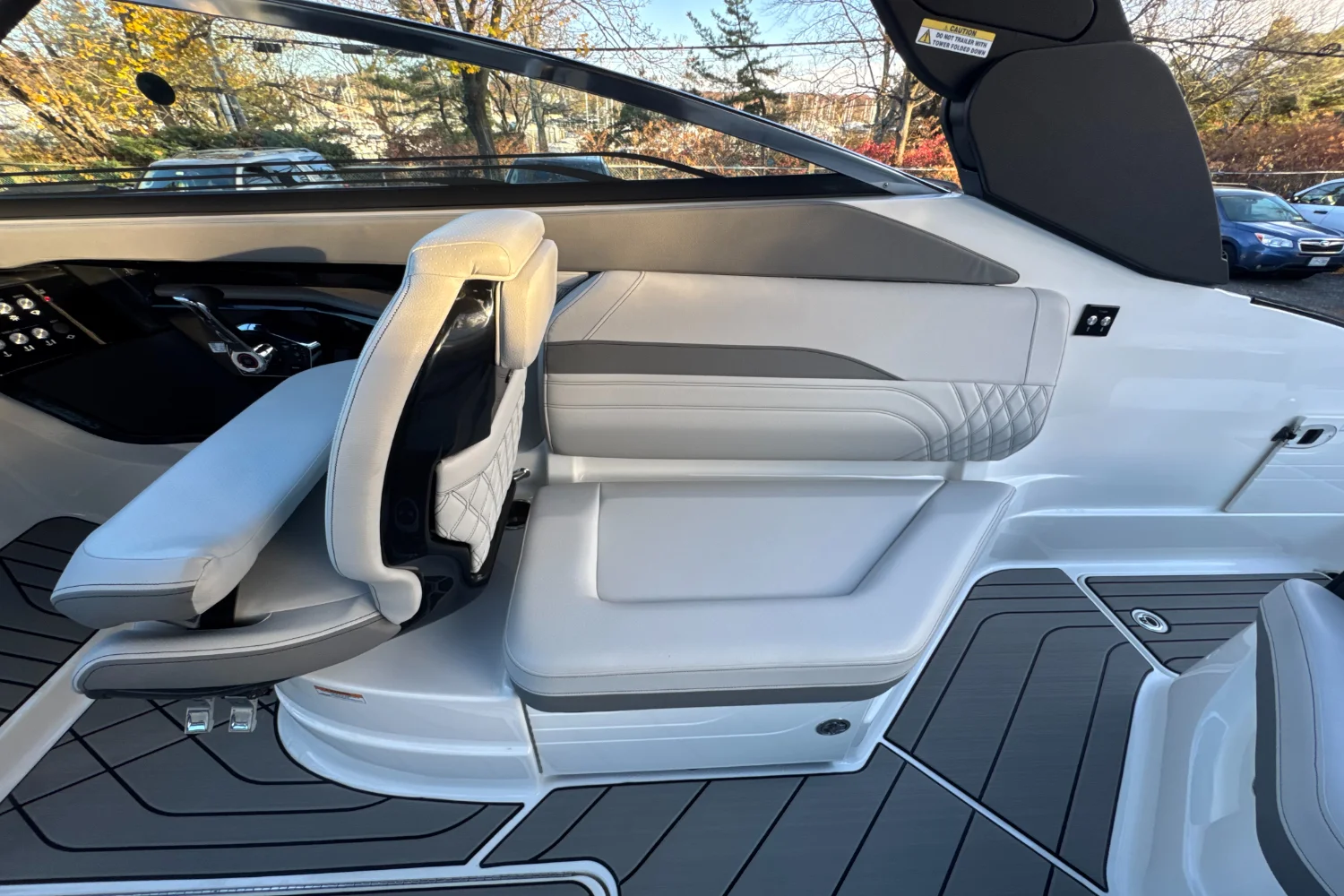 2024 Sea Ray SLX 260 Outboard Image Thumbnail #22