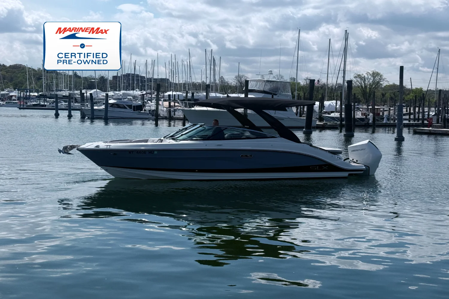 2024 Sea Ray SLX 260 Outboard Image Thumbnail #0