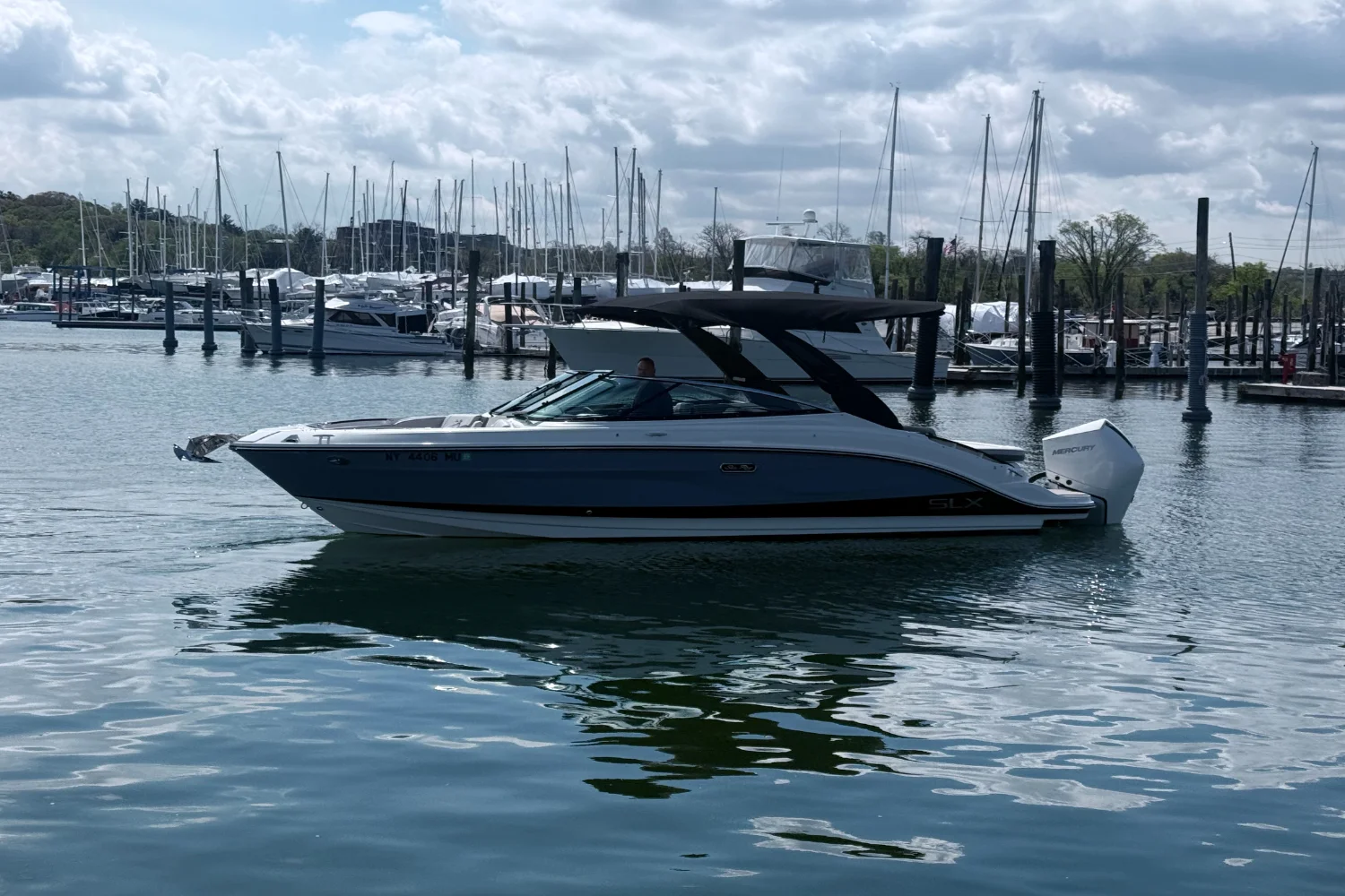2024 Sea Ray SLX 260 Outboard Image Thumbnail #0