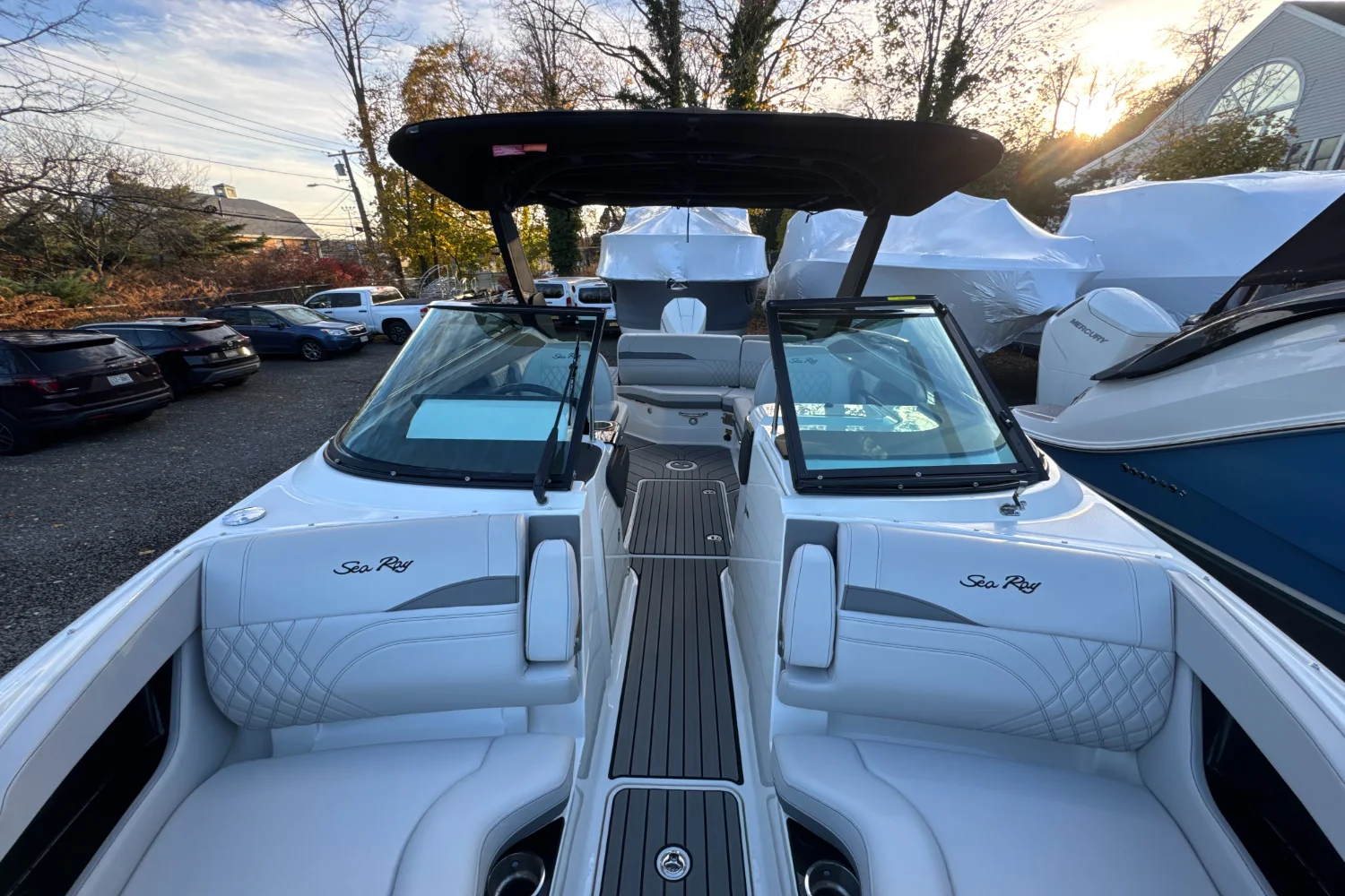 2024 Sea Ray SLX 260 Outboard Image Thumbnail #61