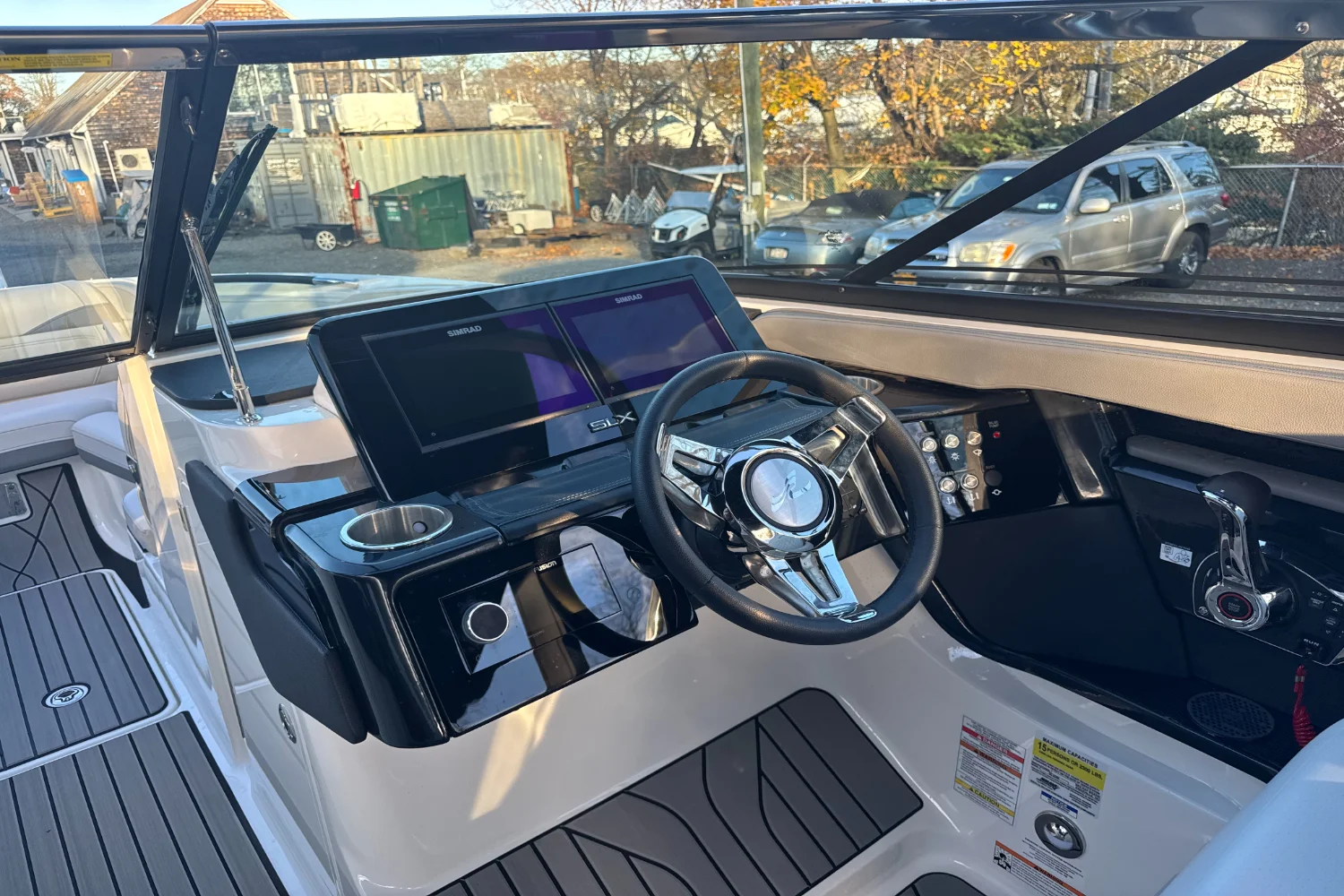 2024 Sea Ray SLX 260 Outboard Image Thumbnail #33