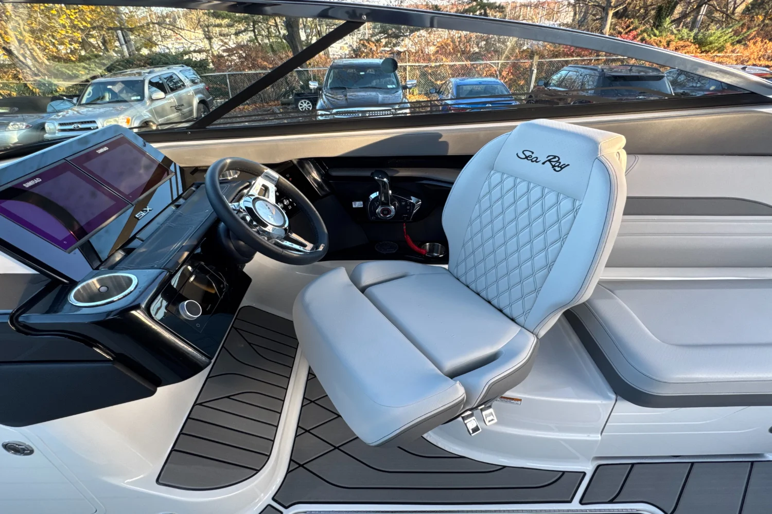 2024 Sea Ray SLX 260 Outboard Image Thumbnail #31