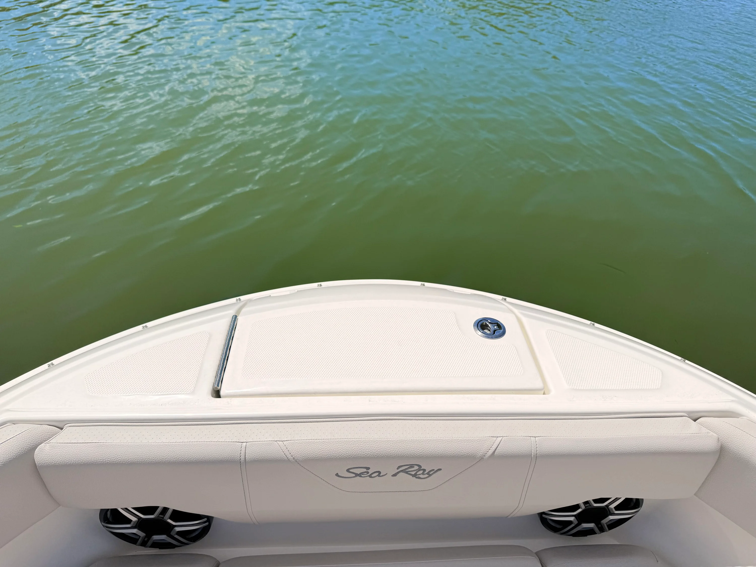 2026 Sea Ray SDX 230 Outboard Image Thumbnail #22