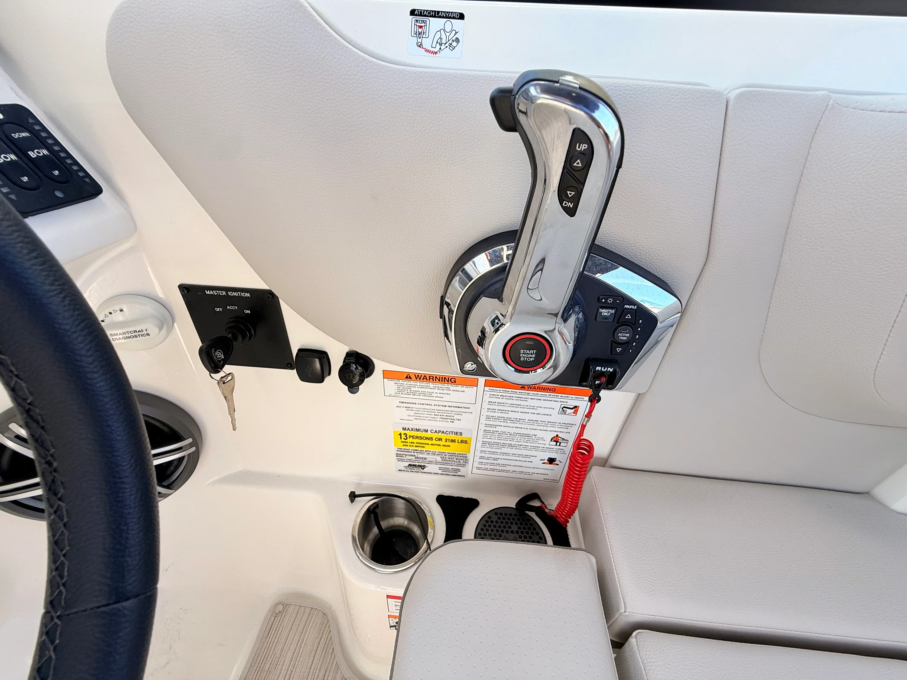 2026 Sea Ray SDX 230 Outboard Image Thumbnail #42