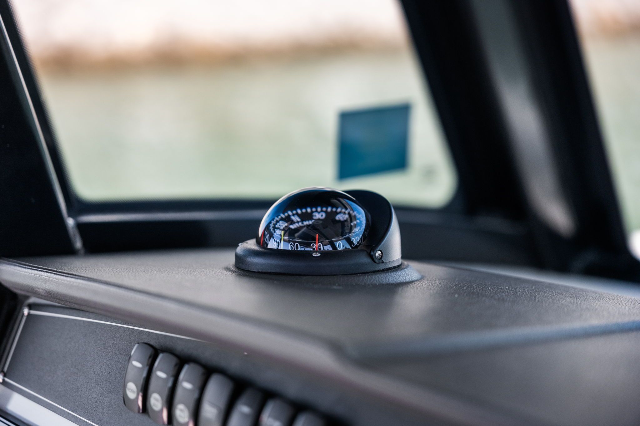 2022 Boston Whaler 330 OUTRAGE Image Thumbnail #38