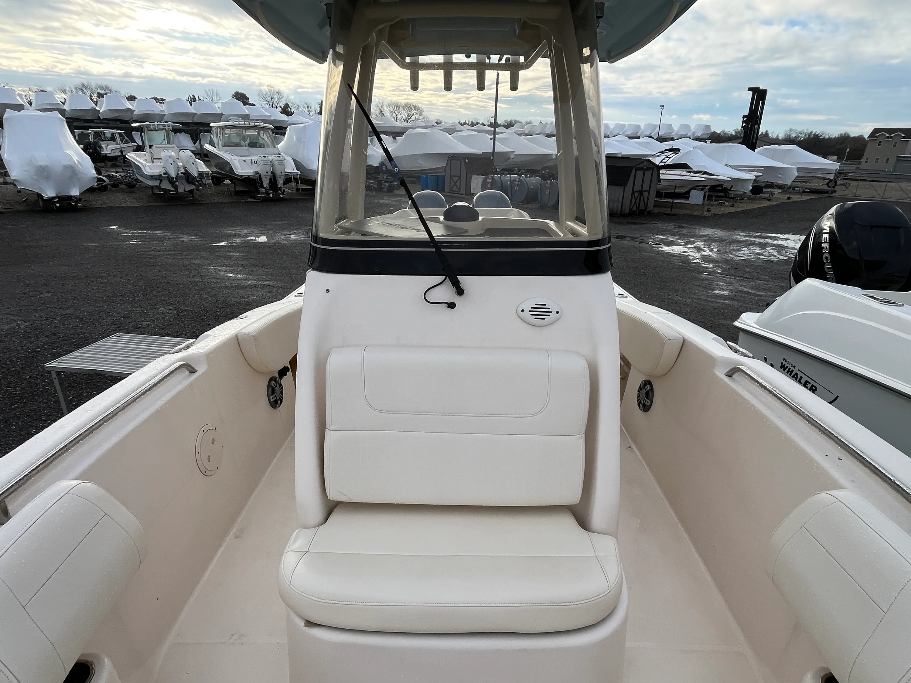 2022 Grady-White 257 FISHERMAN Image Thumbnail #5