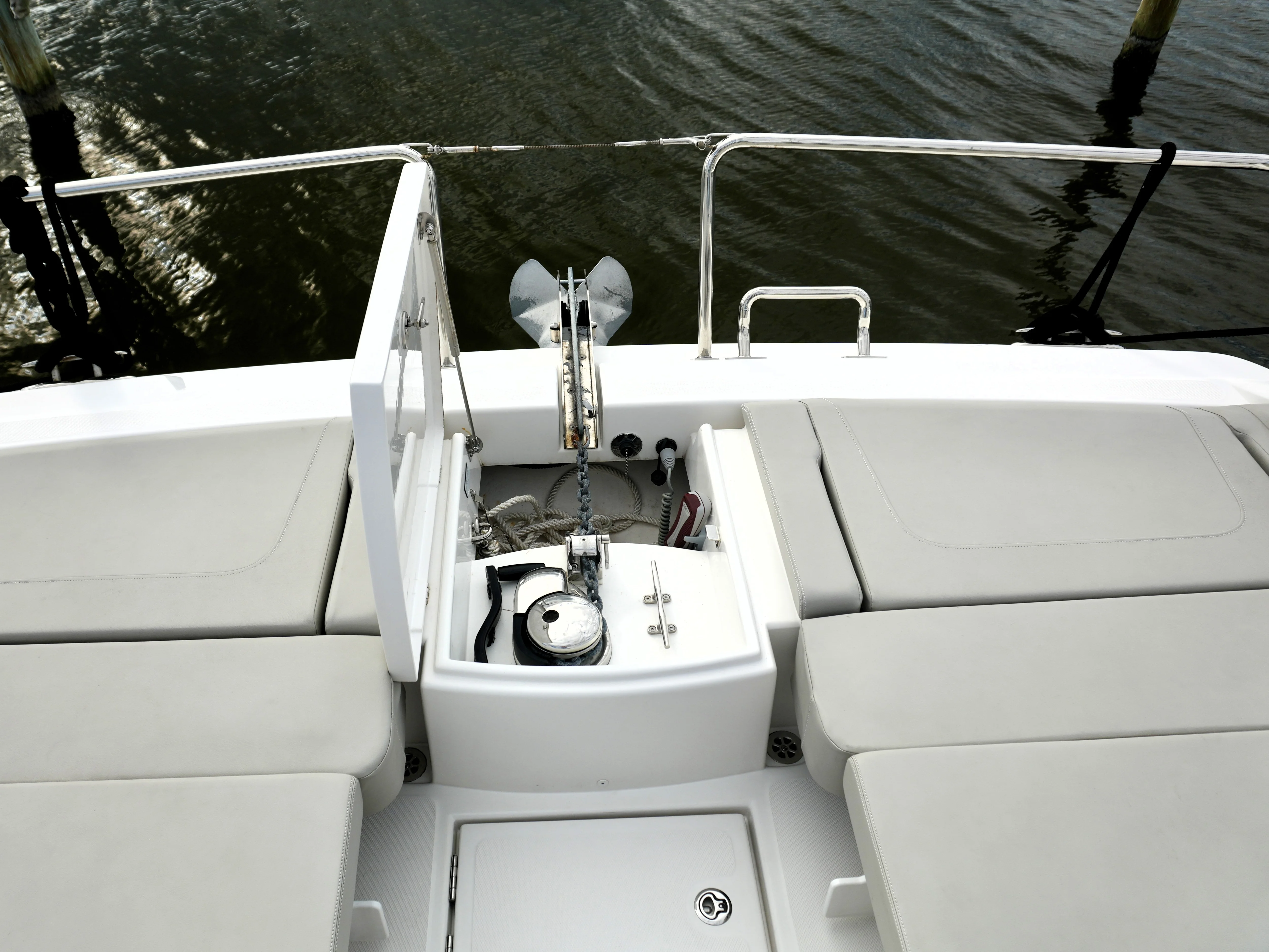 2023 Aquila 36 SPORT CRUISER Image Thumbnail #8