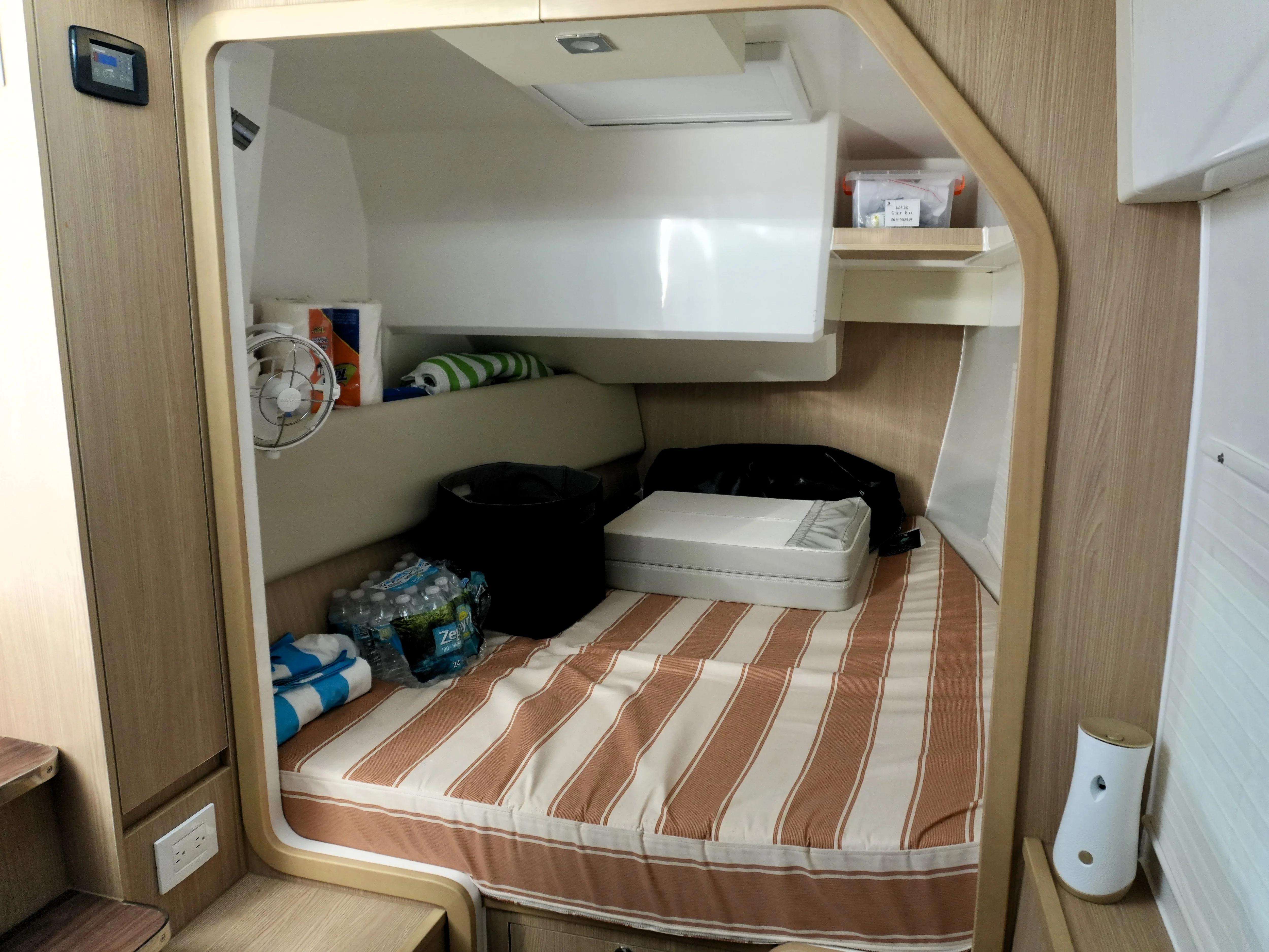 2023 Aquila 36 SPORT CRUISER Image Thumbnail #22