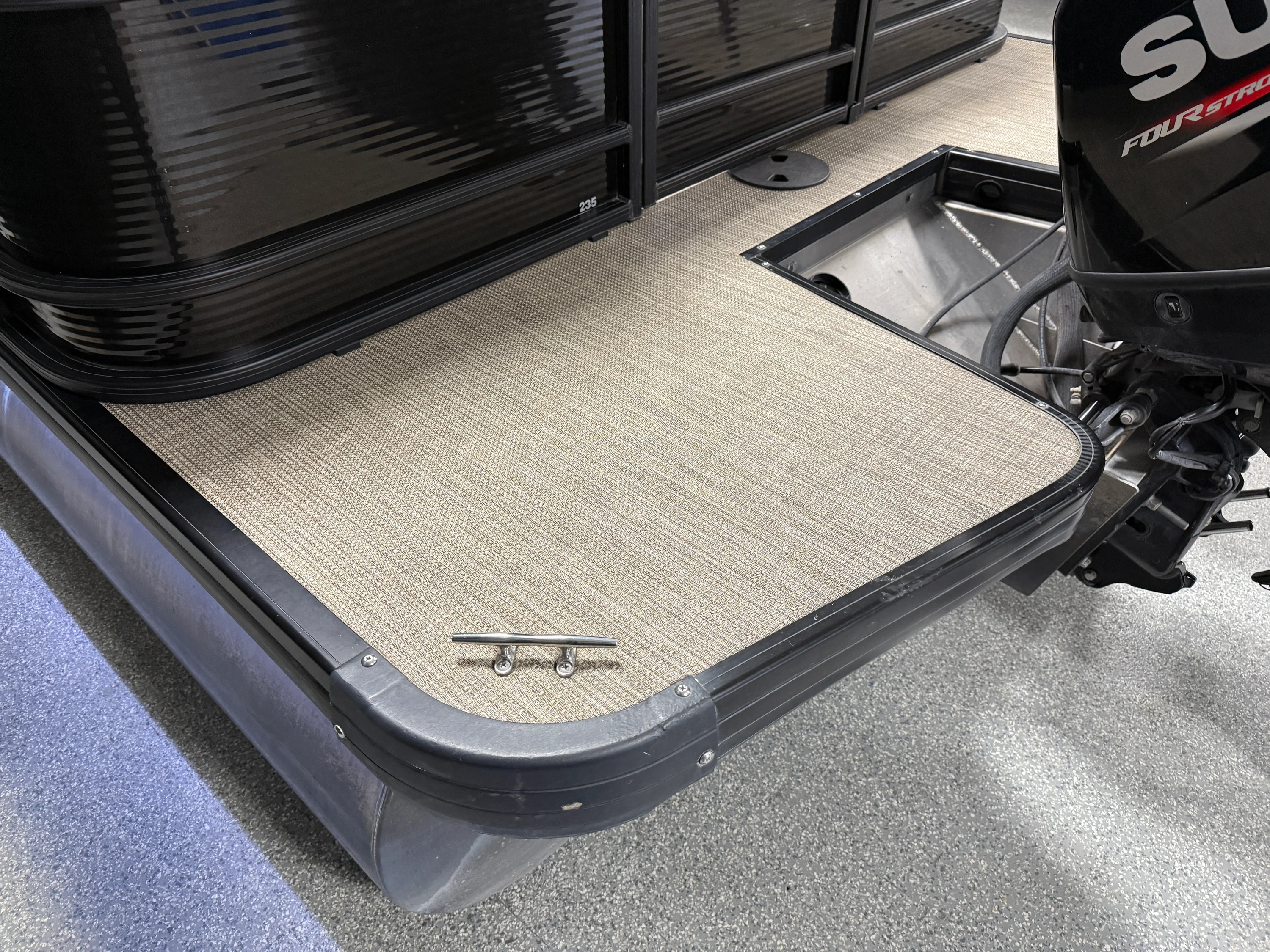 2018 Godfrey AQUA PATIO 235SD Image Thumbnail #18