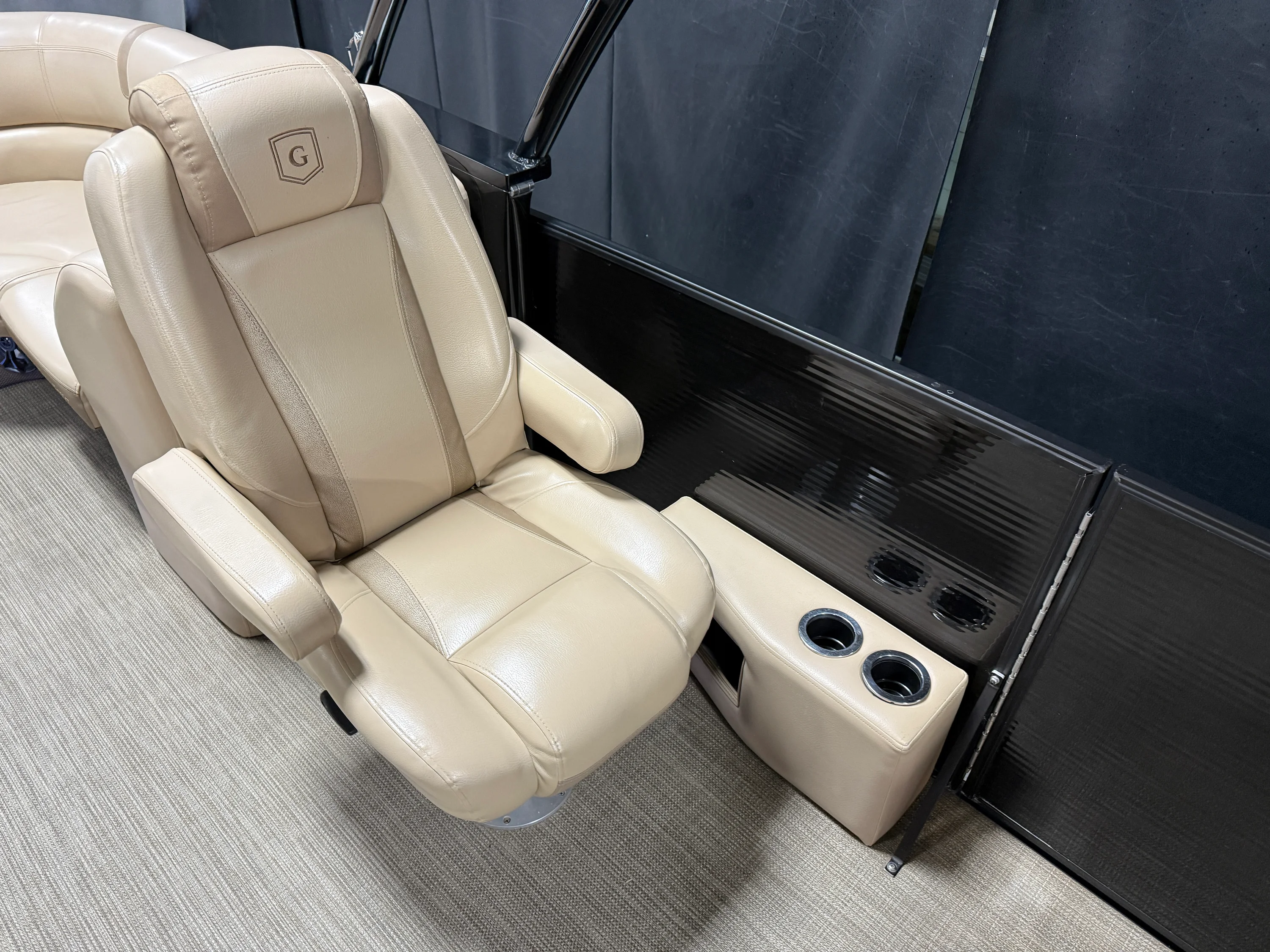 2018 Godfrey AQUA PATIO 235SD Image Thumbnail #48