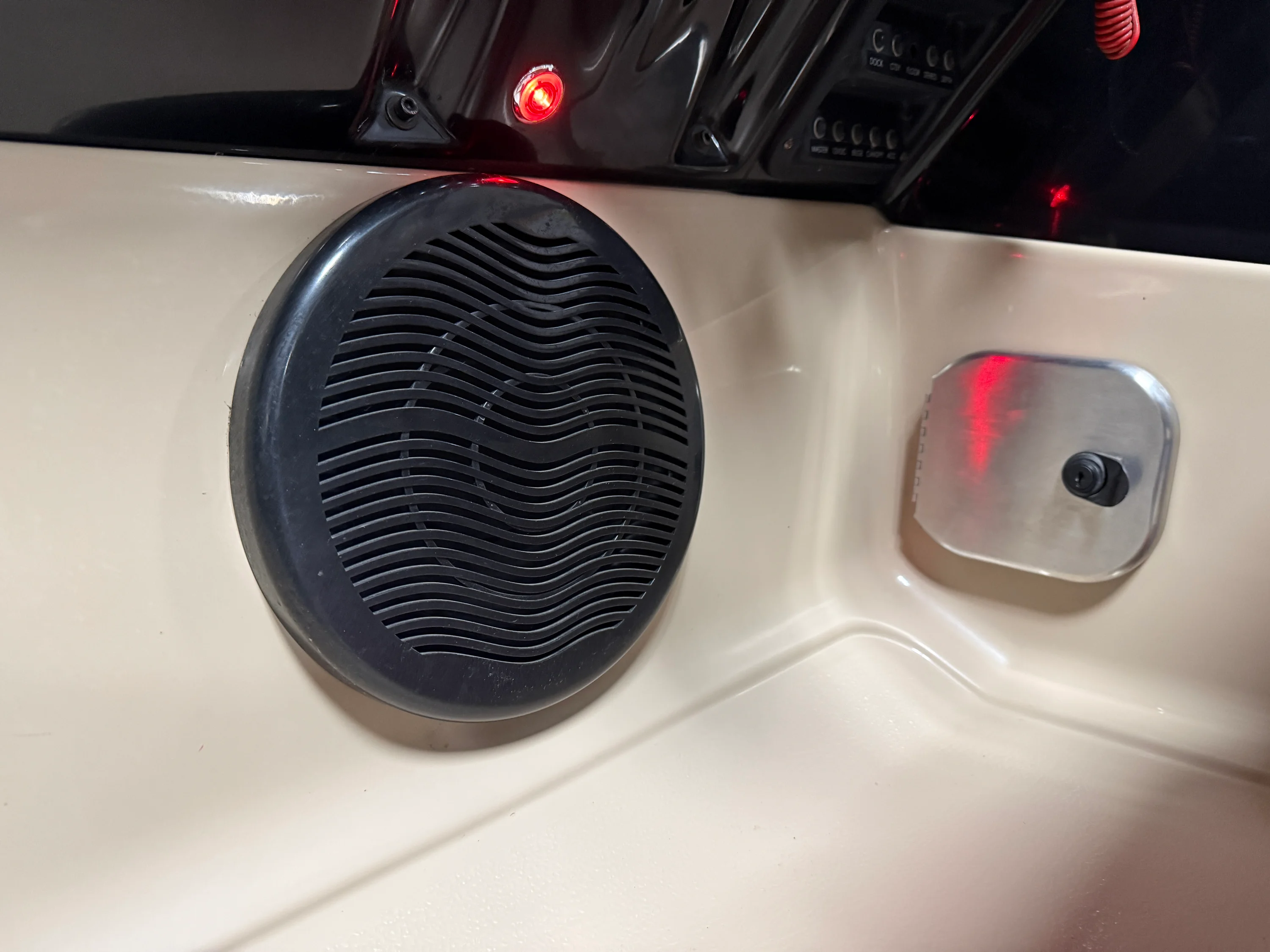 2018 Godfrey AQUA PATIO 235SD Image Thumbnail #64