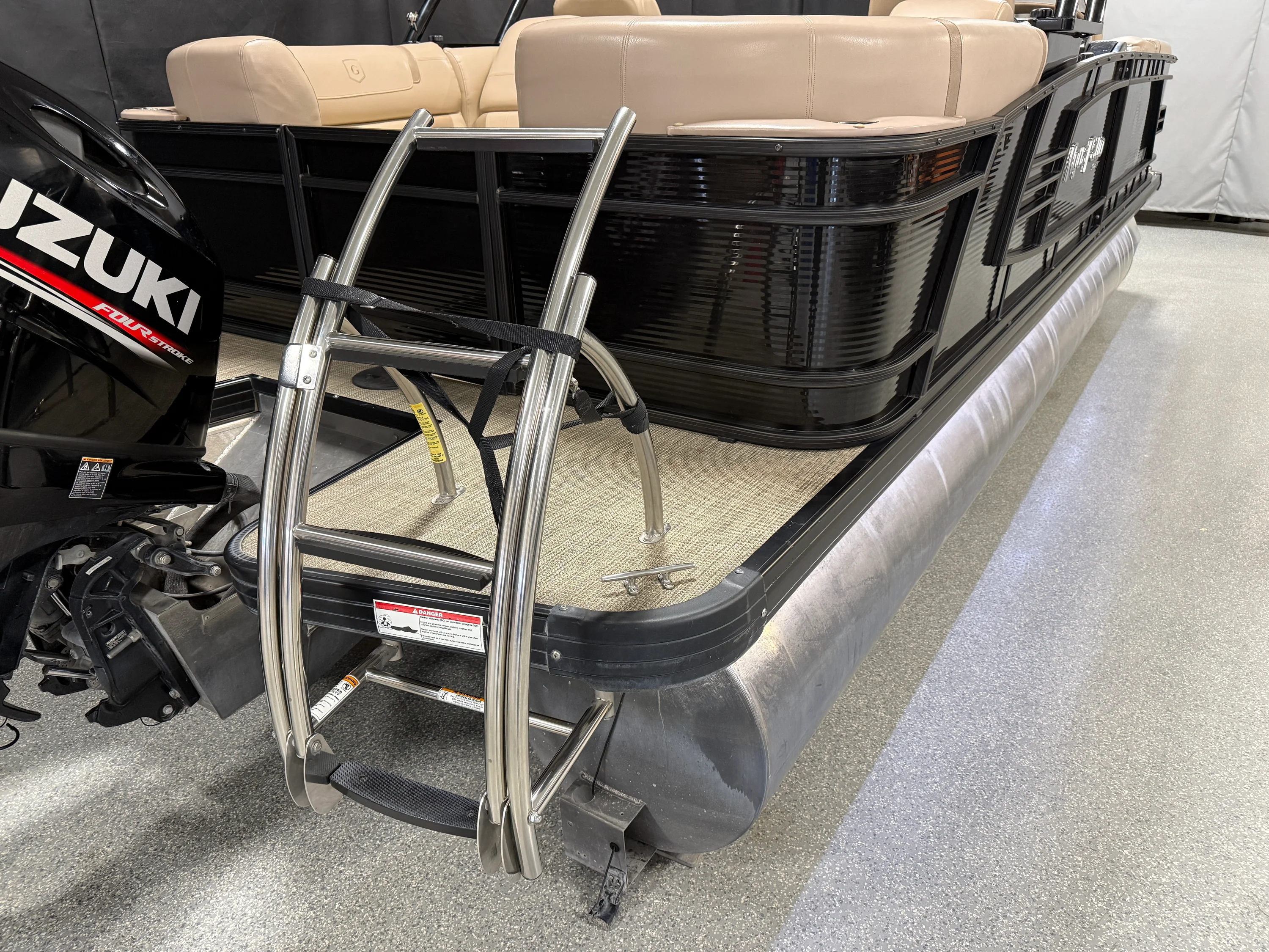 2018 Godfrey AQUA PATIO 235SD Image Thumbnail #16