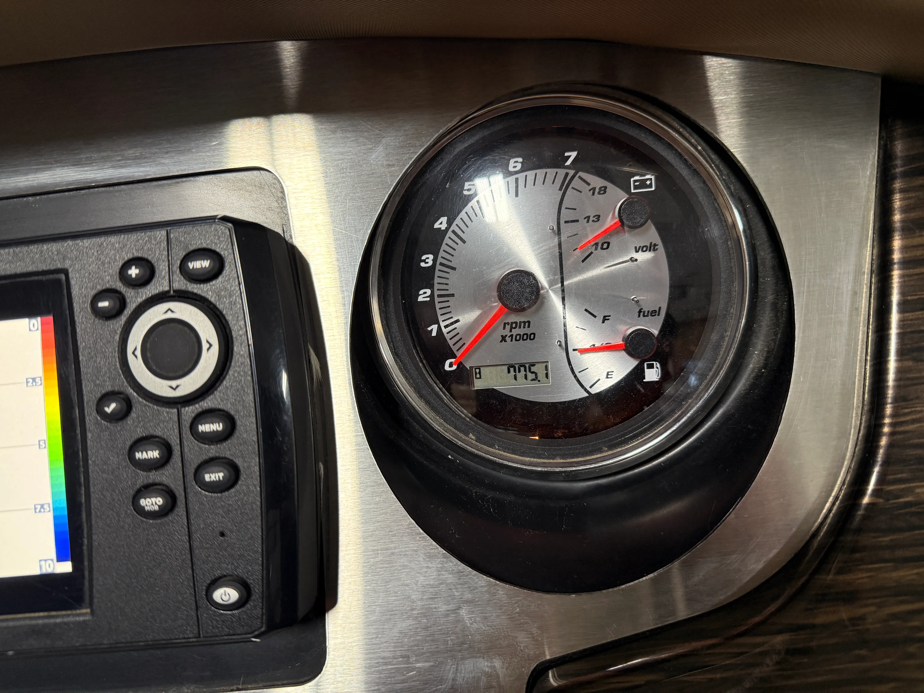 2018 Godfrey AQUA PATIO 235SD Image Thumbnail #90