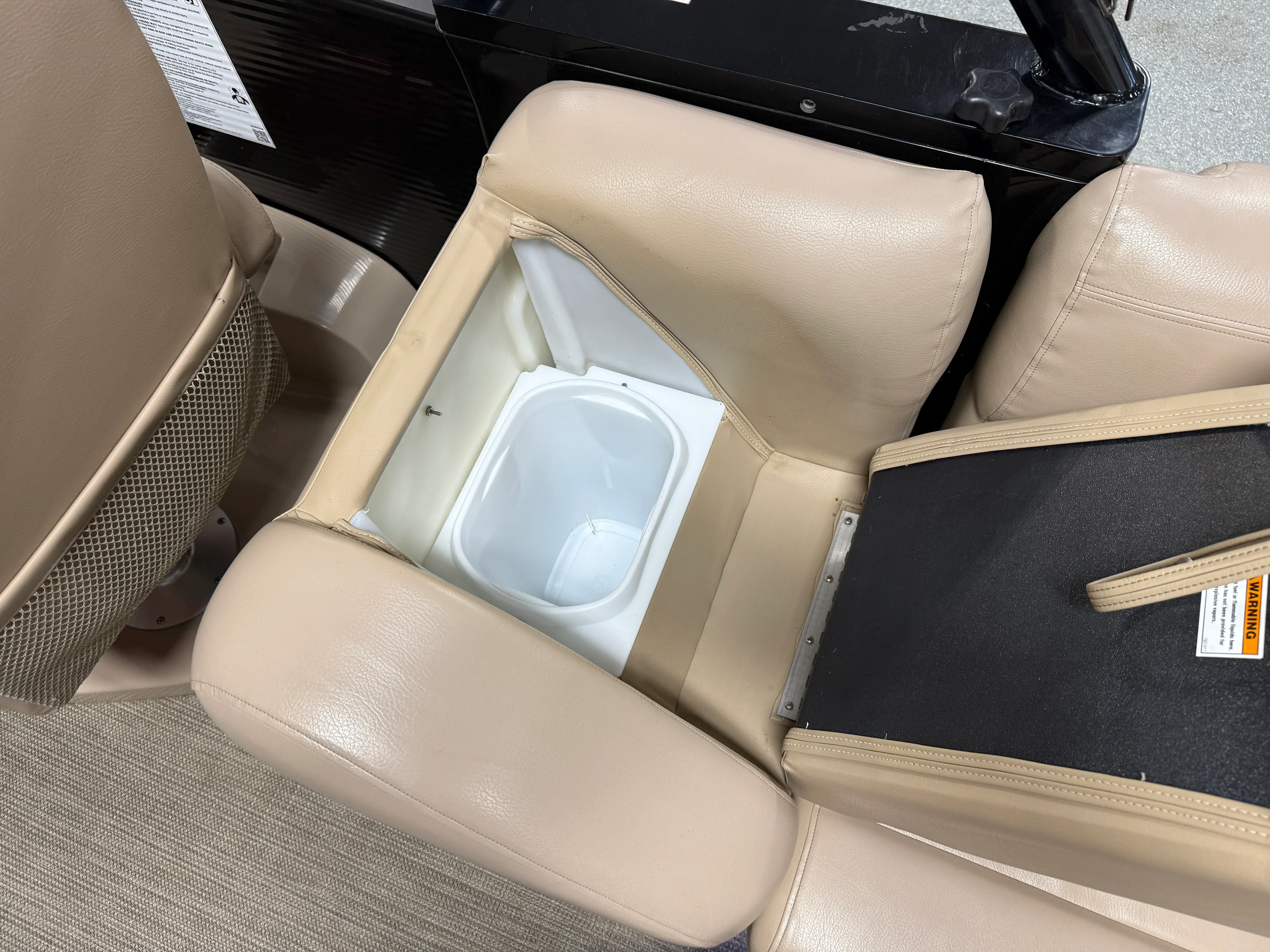 2018 Godfrey AQUA PATIO 235SD Image Thumbnail #33