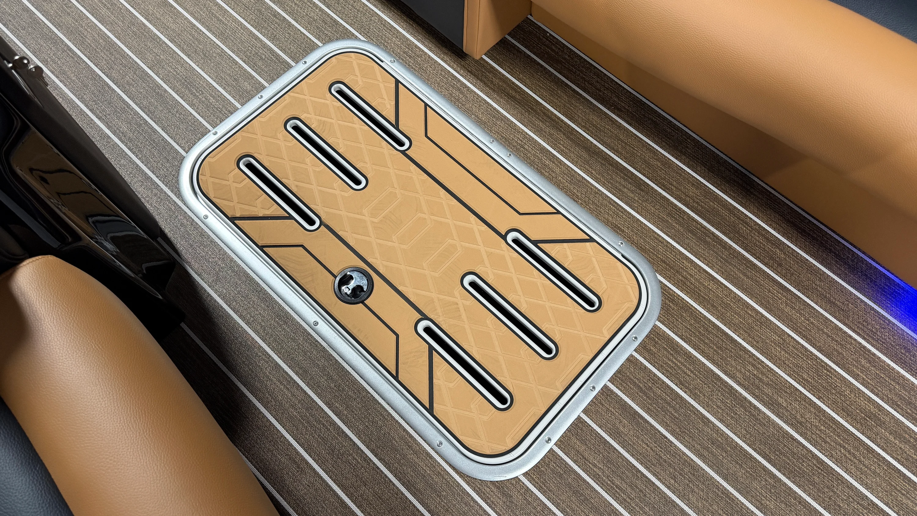 2026 Premier 250INTRIGUE Image Thumbnail #37