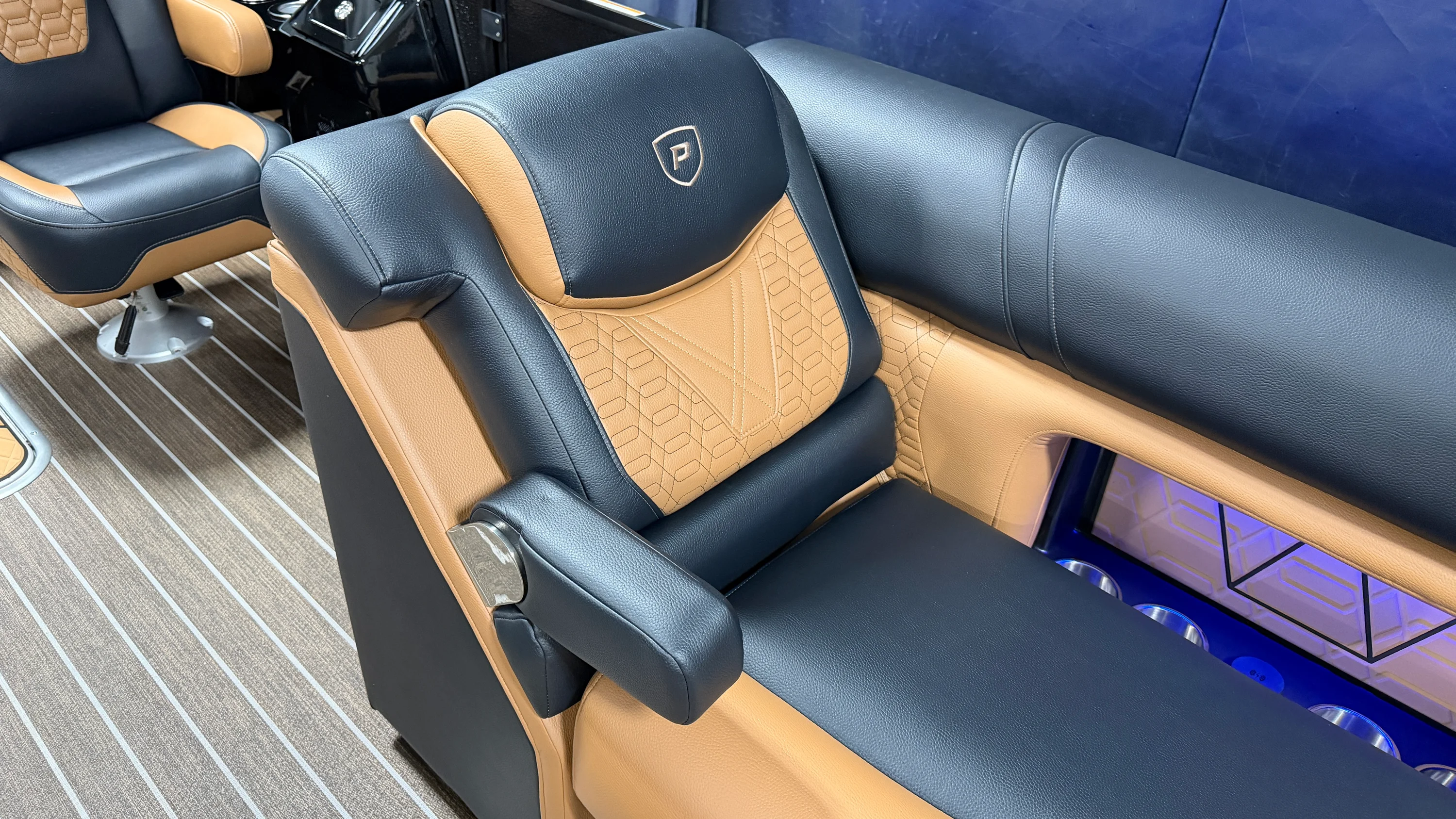 2026 Premier 250INTRIGUE Image Thumbnail #35