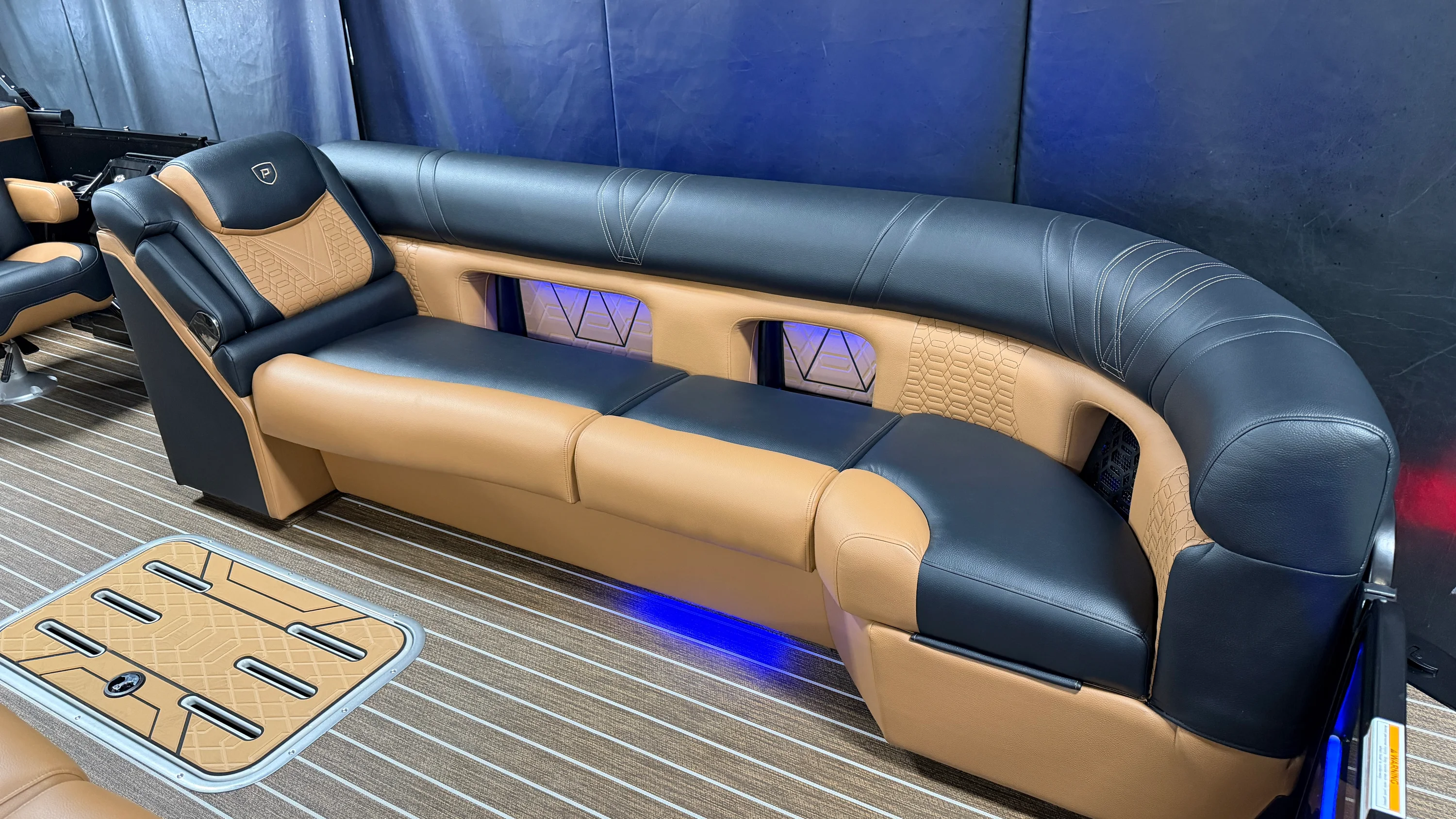 2026 Premier 250INTRIGUE Image Thumbnail #24