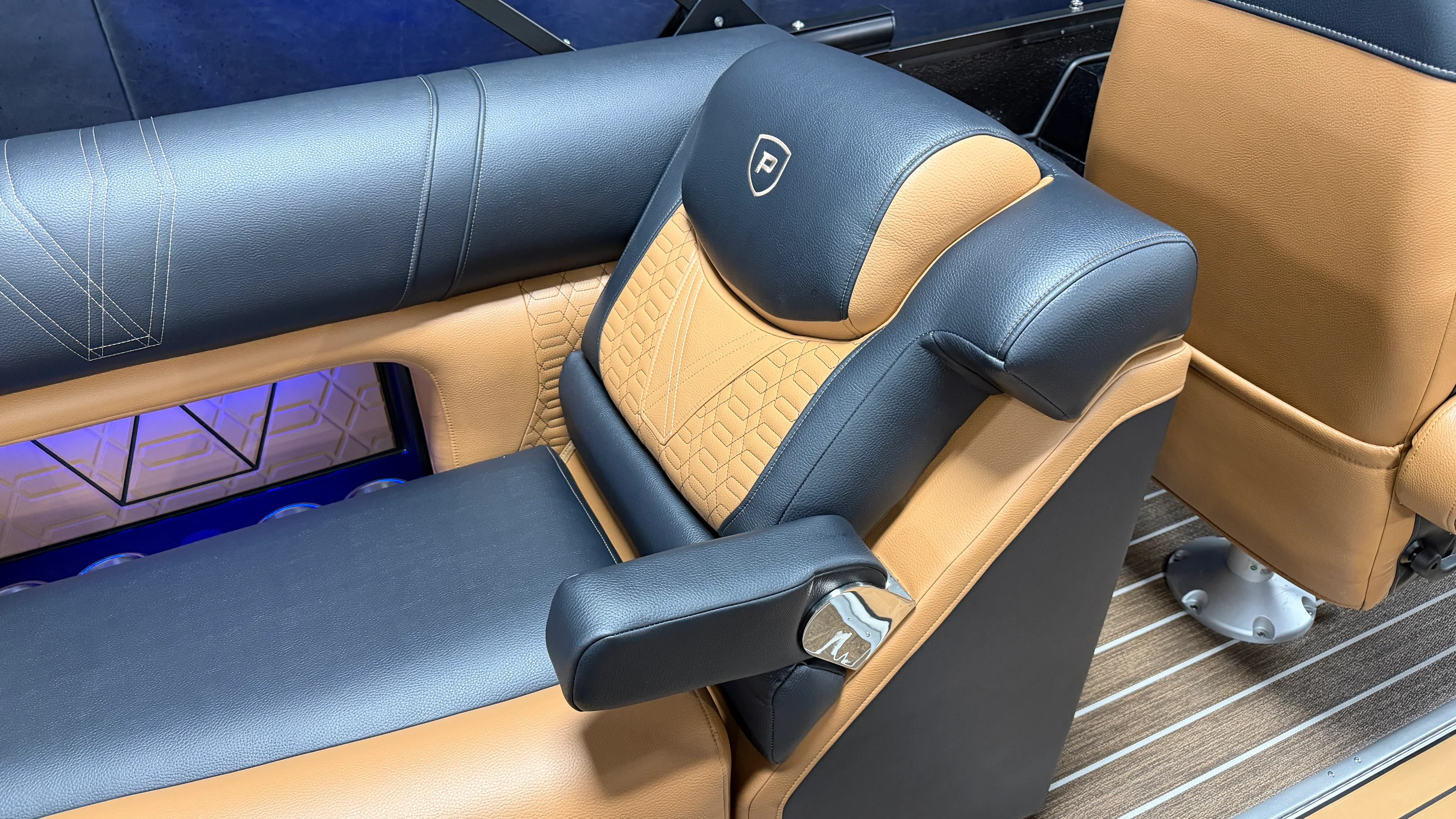 2026 Premier 250INTRIGUE Image Thumbnail #77