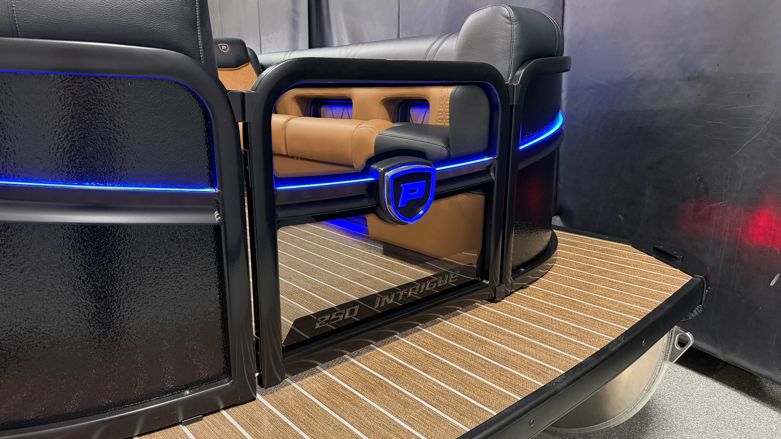 2026 Premier 250INTRIGUE Image Thumbnail #10