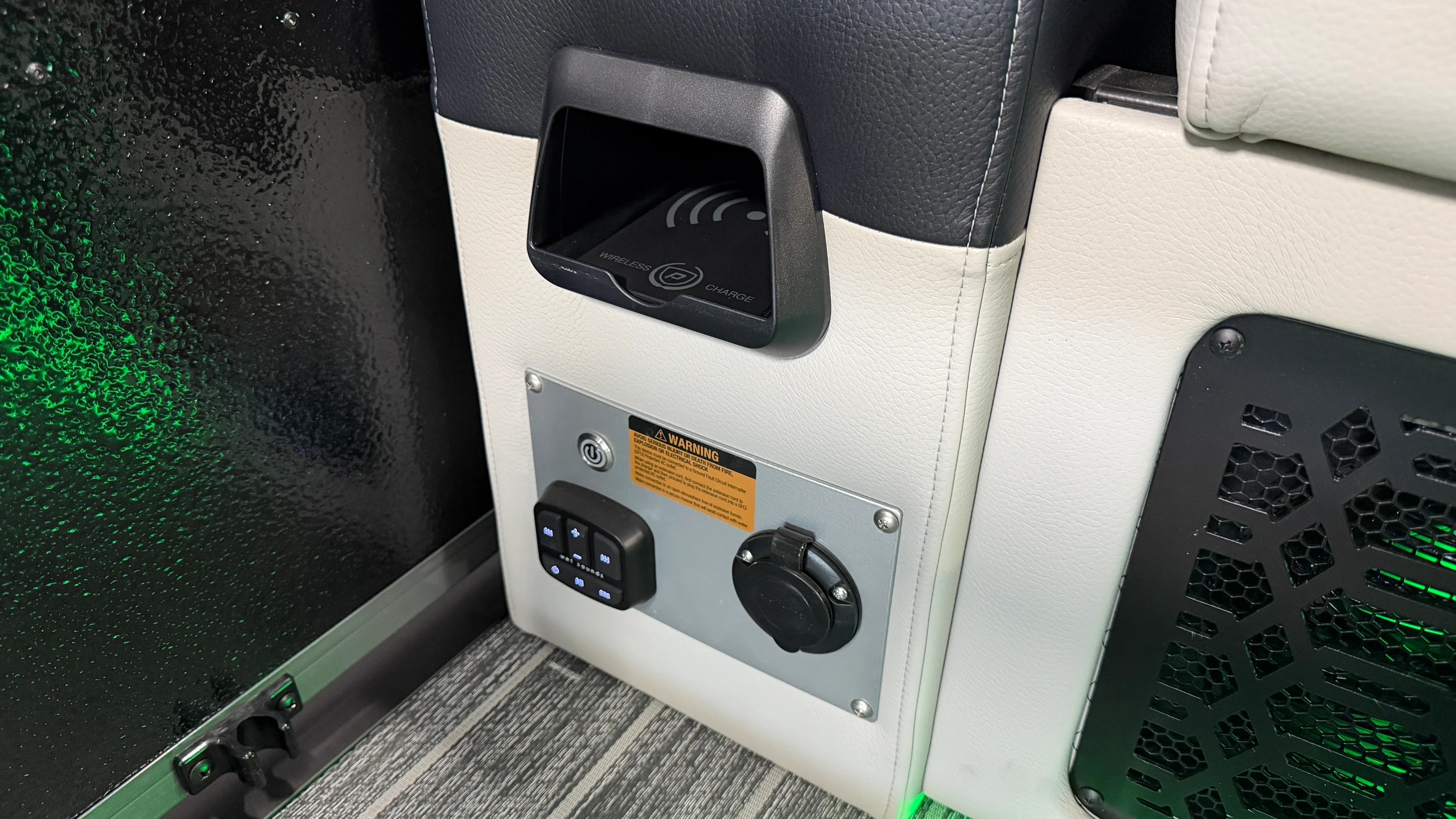 2026 Premier 250INTRIGUE Image Thumbnail #85