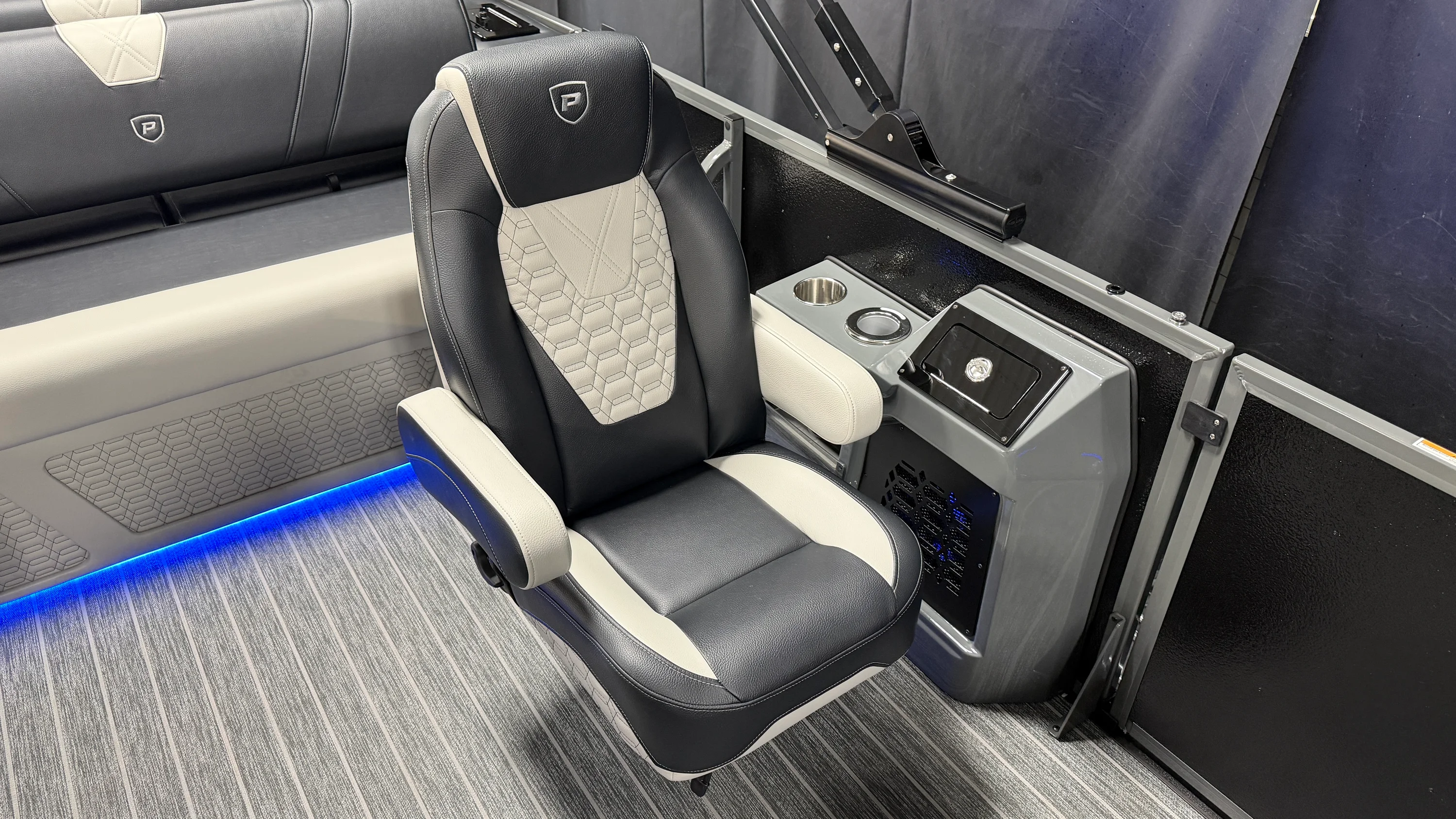 2026 Premier 250INTRIGUE Image Thumbnail #41