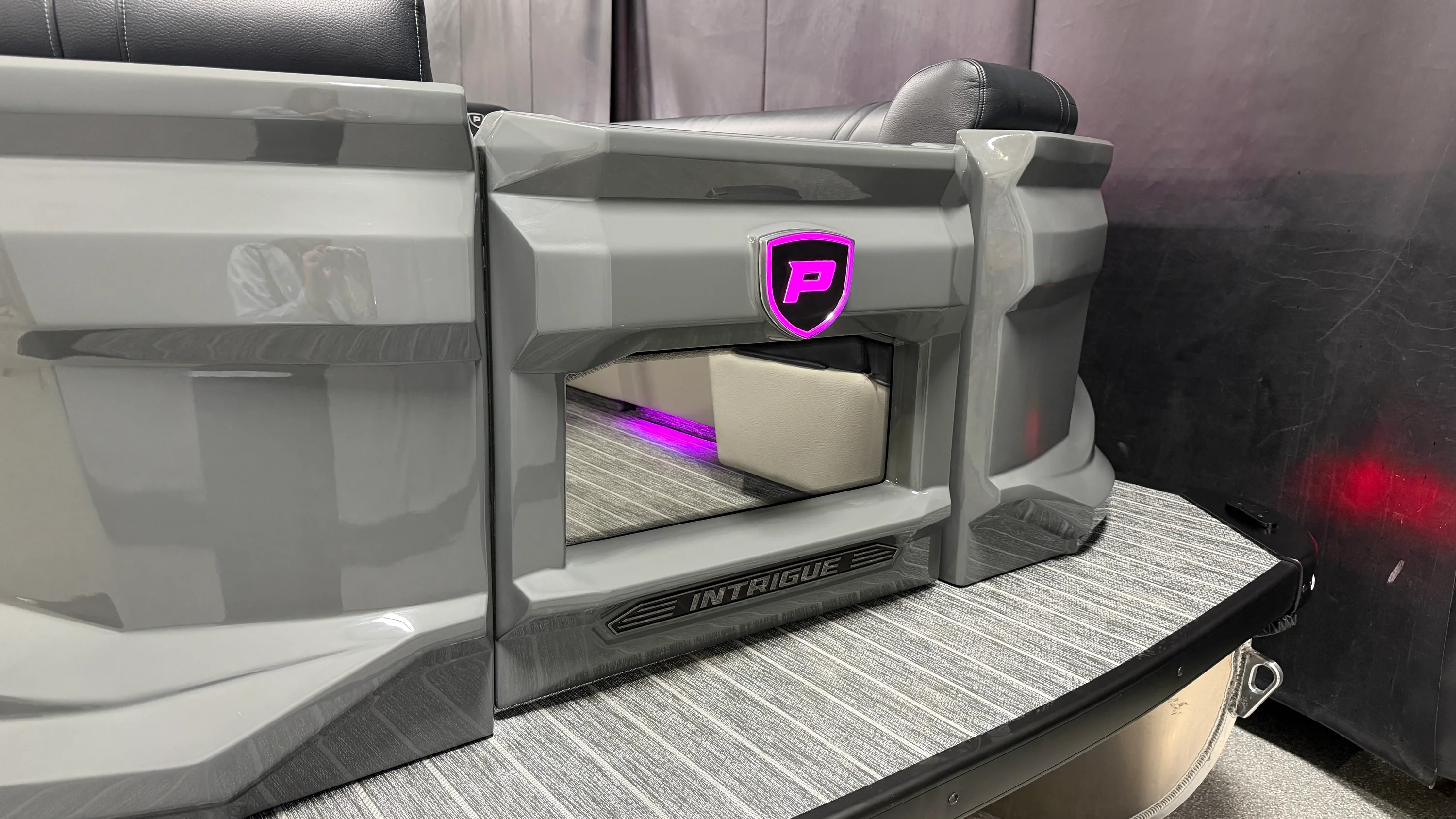 2026 Premier 250INTRIGUE Image Thumbnail #9