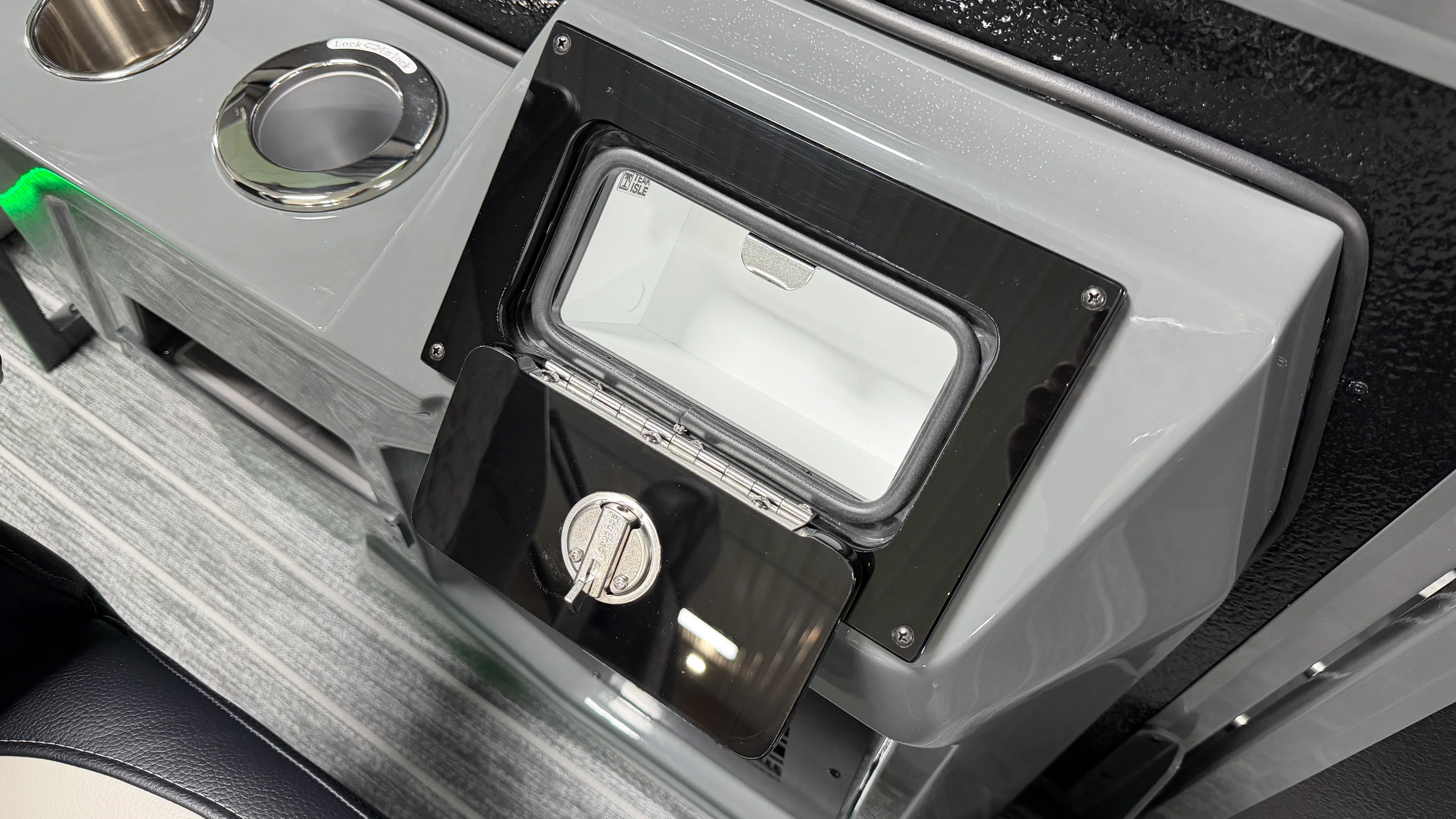 2026 Premier 250INTRIGUE Image Thumbnail #45