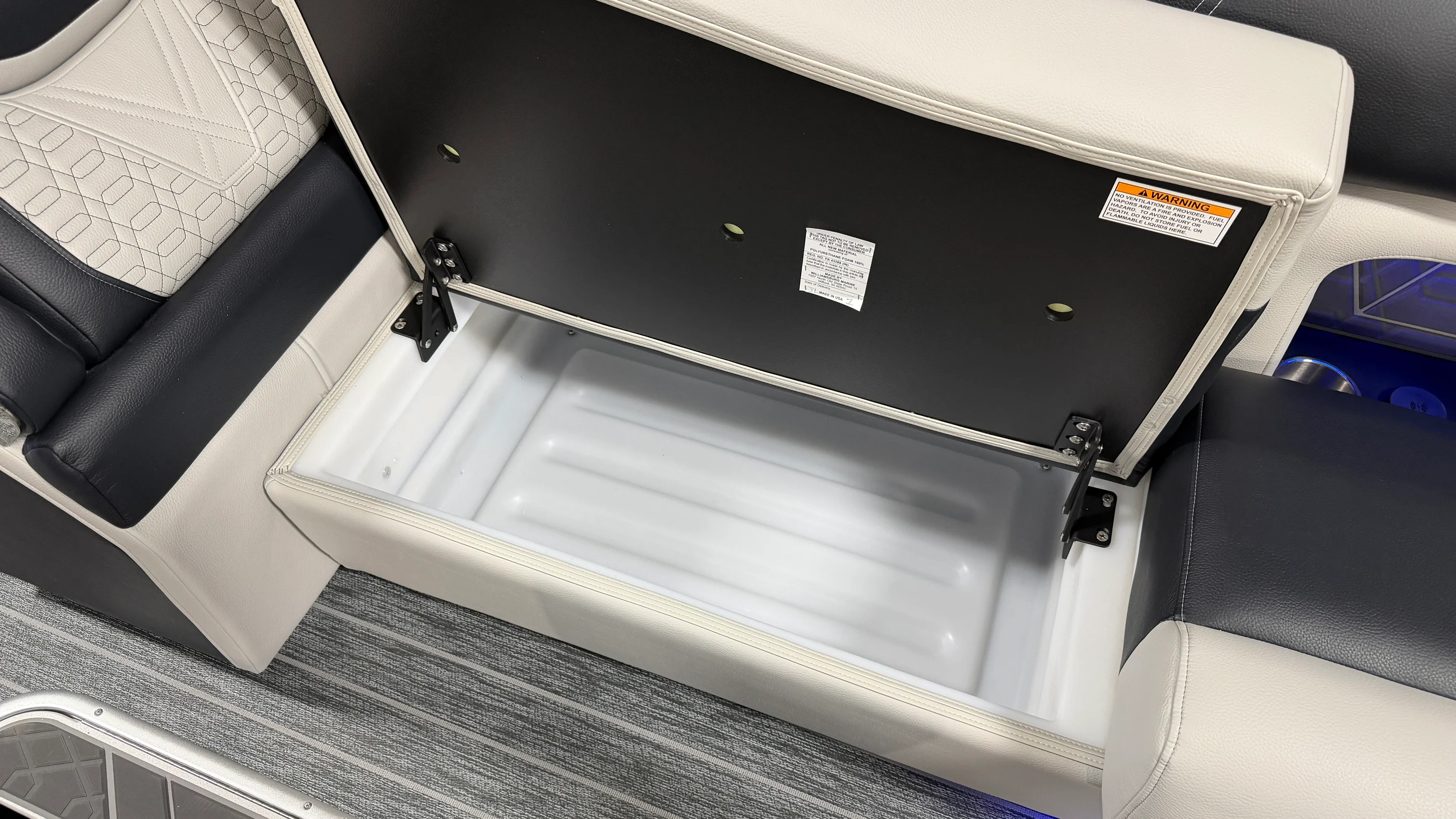 2026 Premier 250INTRIGUE Image Thumbnail #30