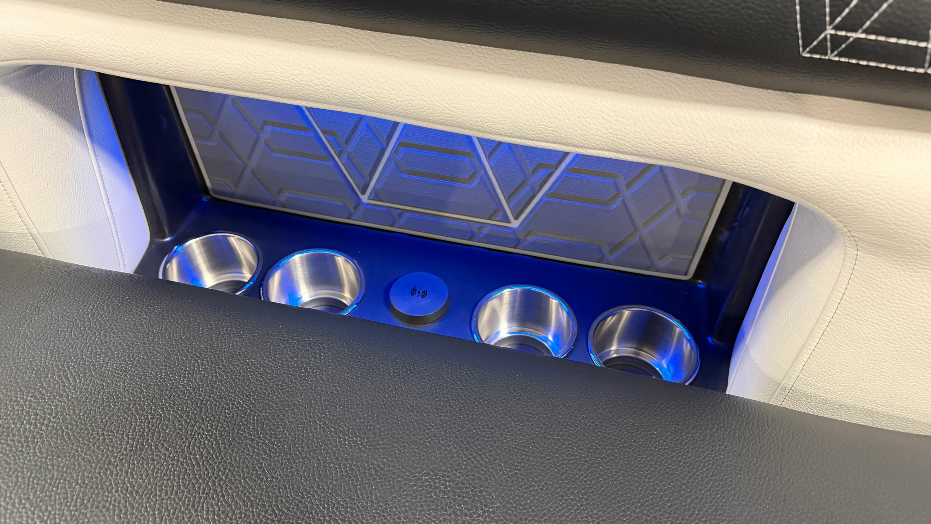 2026 Premier 250INTRIGUE Image Thumbnail #31