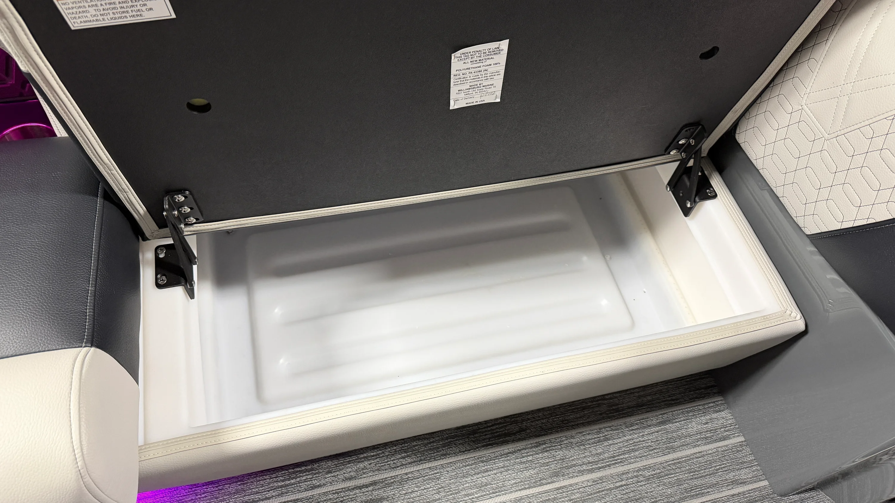 2026 Premier 250INTRIGUE Image Thumbnail #18