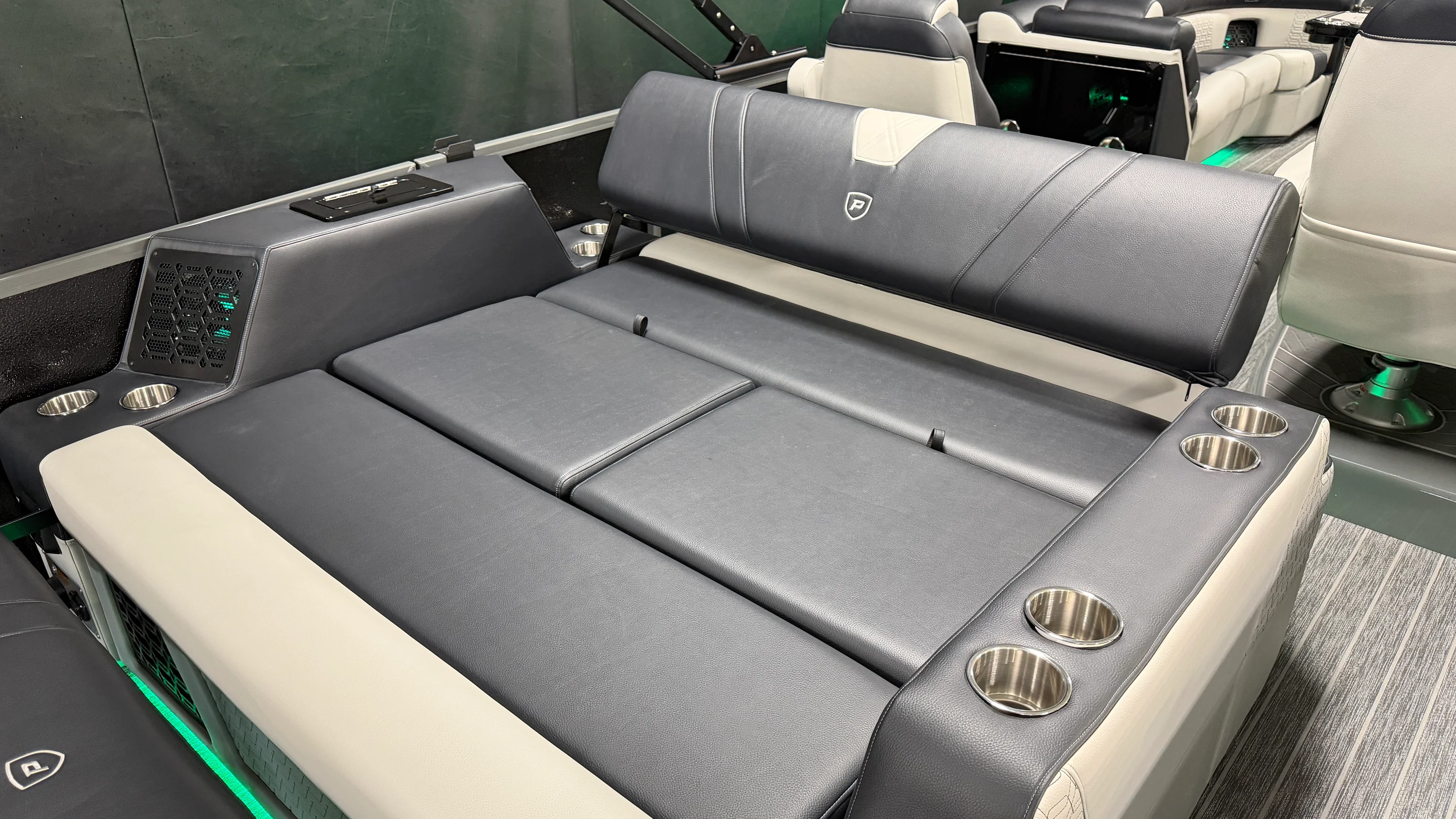 2026 Premier 250INTRIGUE Image Thumbnail #75