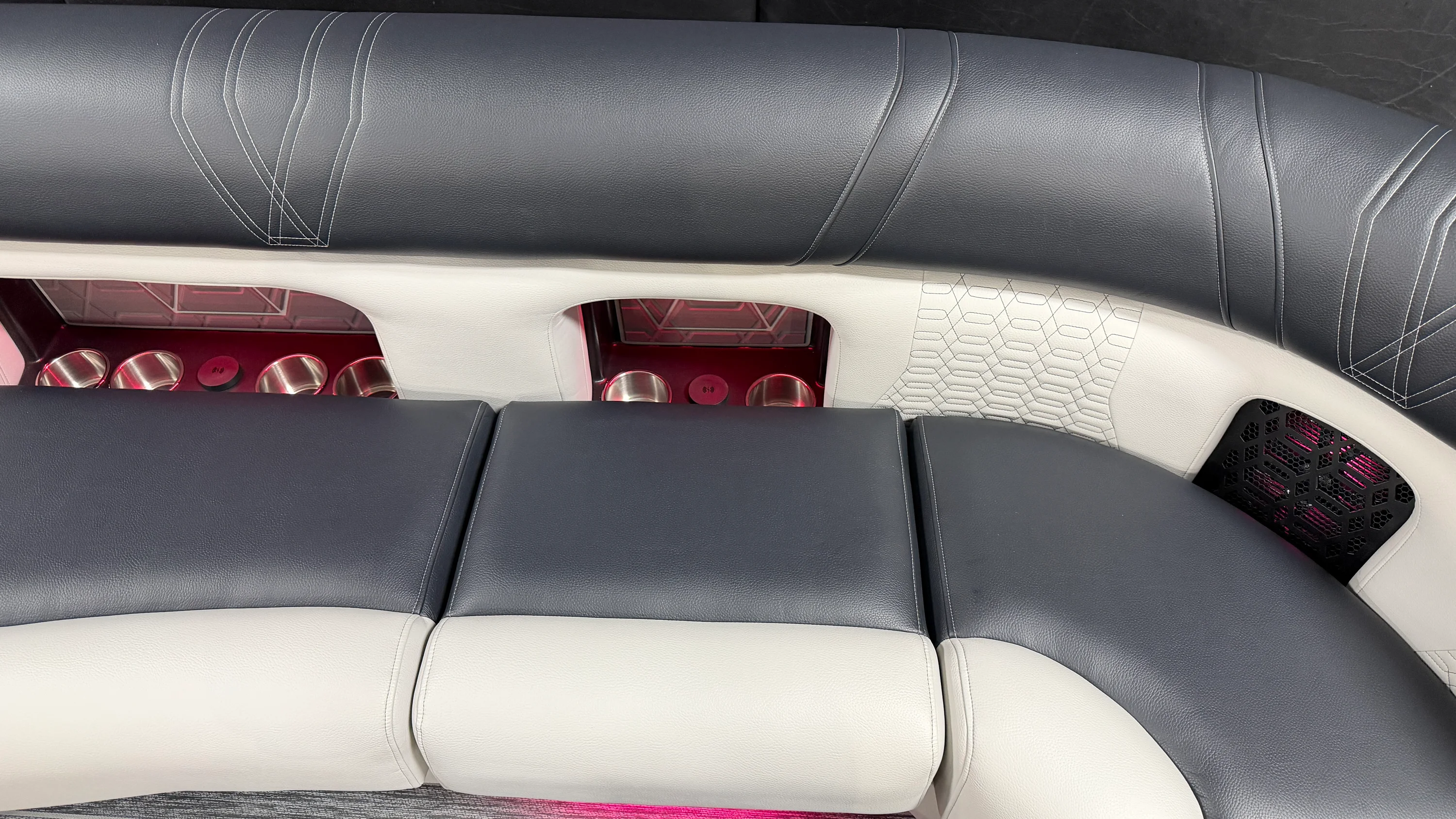 2026 Premier 250INTRIGUE Image Thumbnail #26