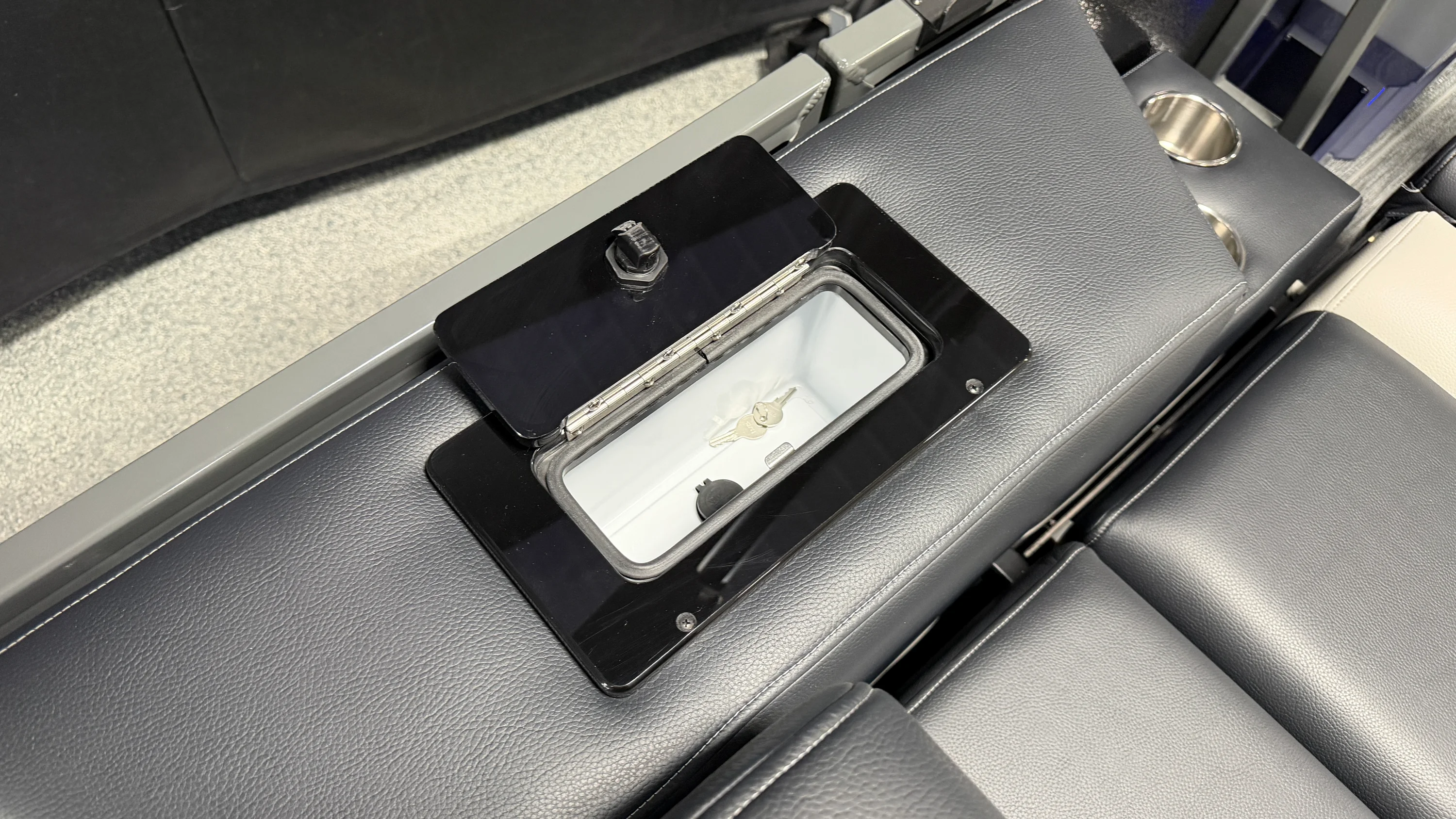 2026 Premier 250INTRIGUE Image Thumbnail #80