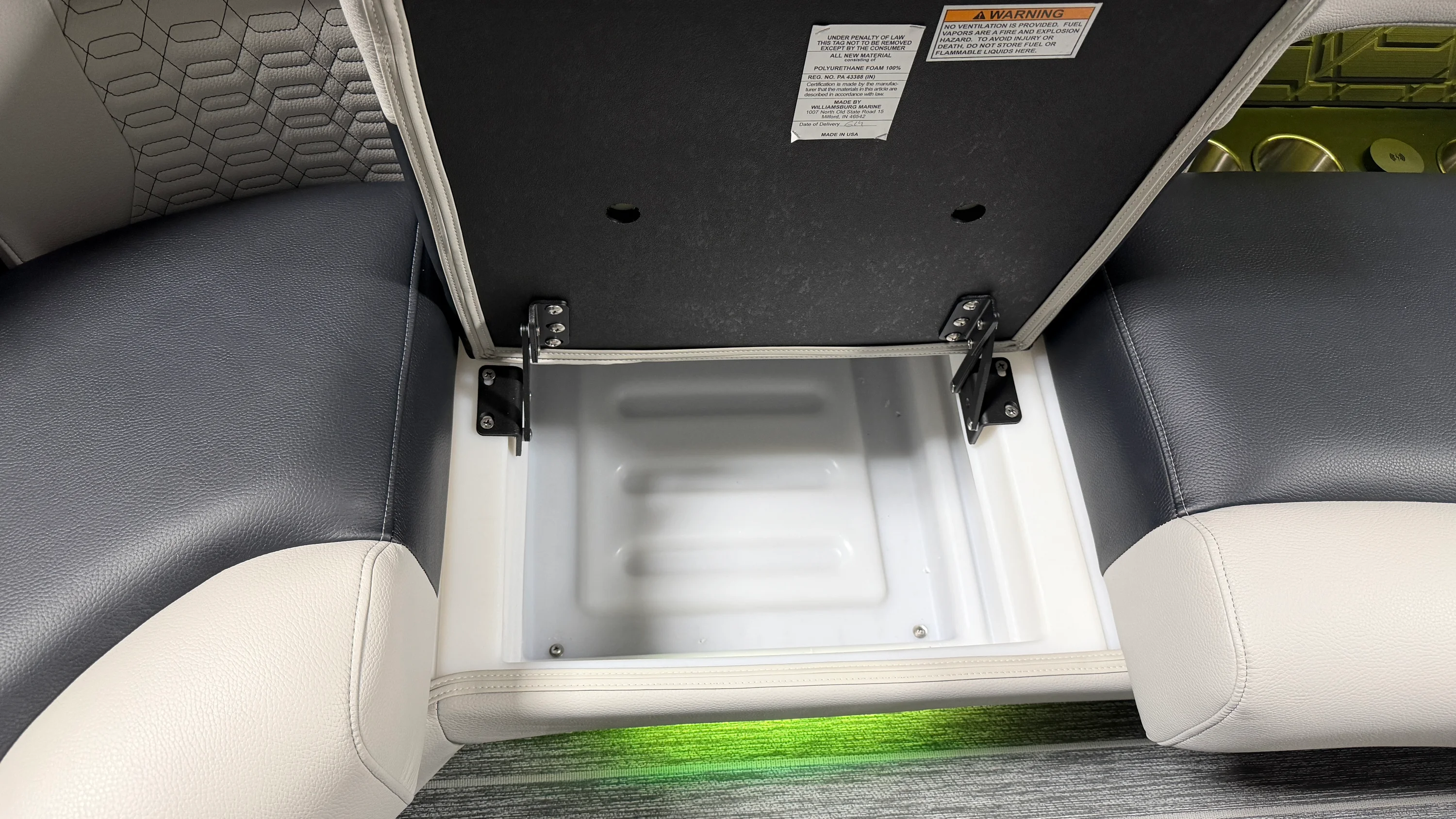 2026 Premier 250INTRIGUE Image Thumbnail #15