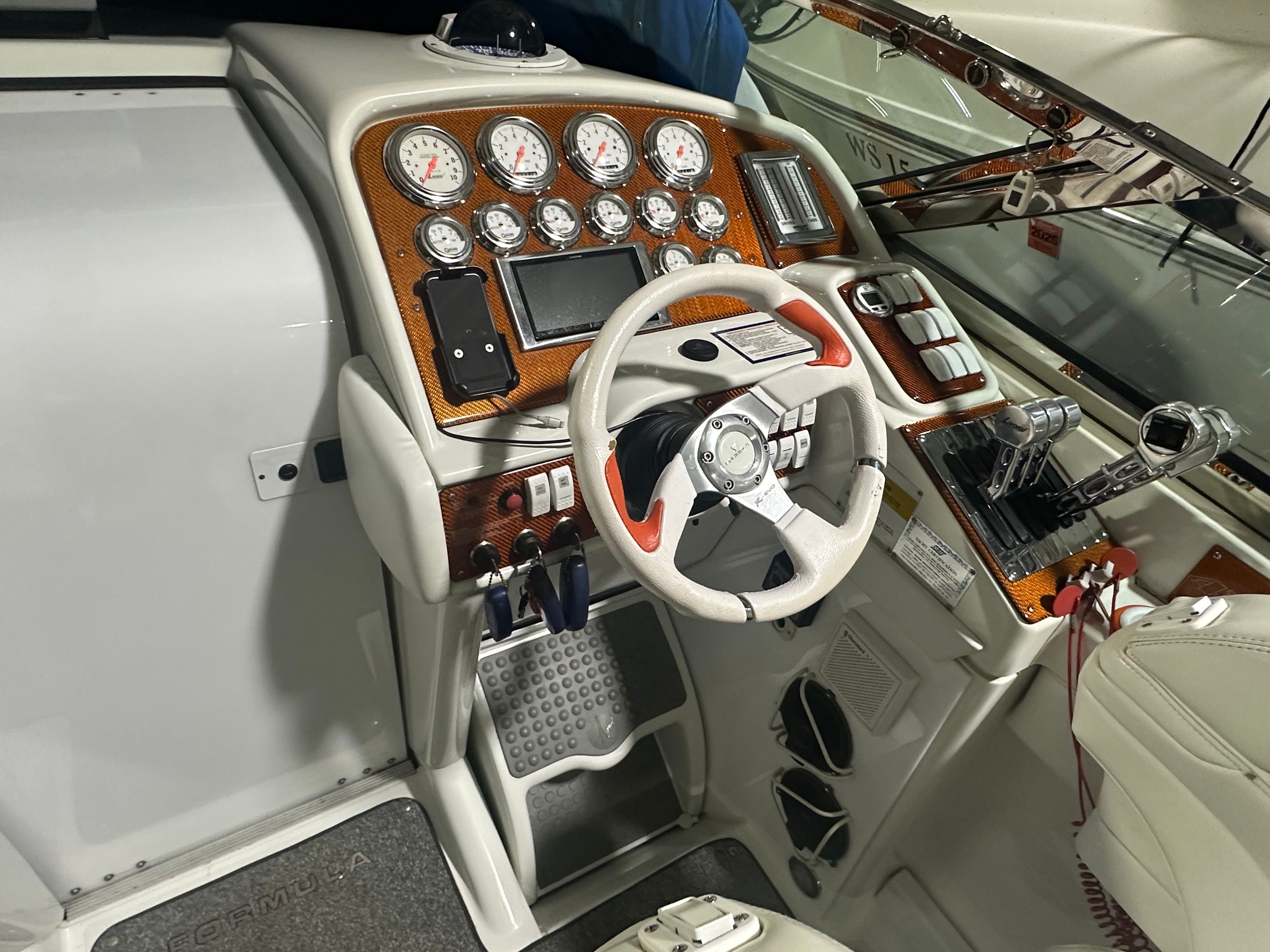 1998 Formula FASTECH Image Thumbnail #14