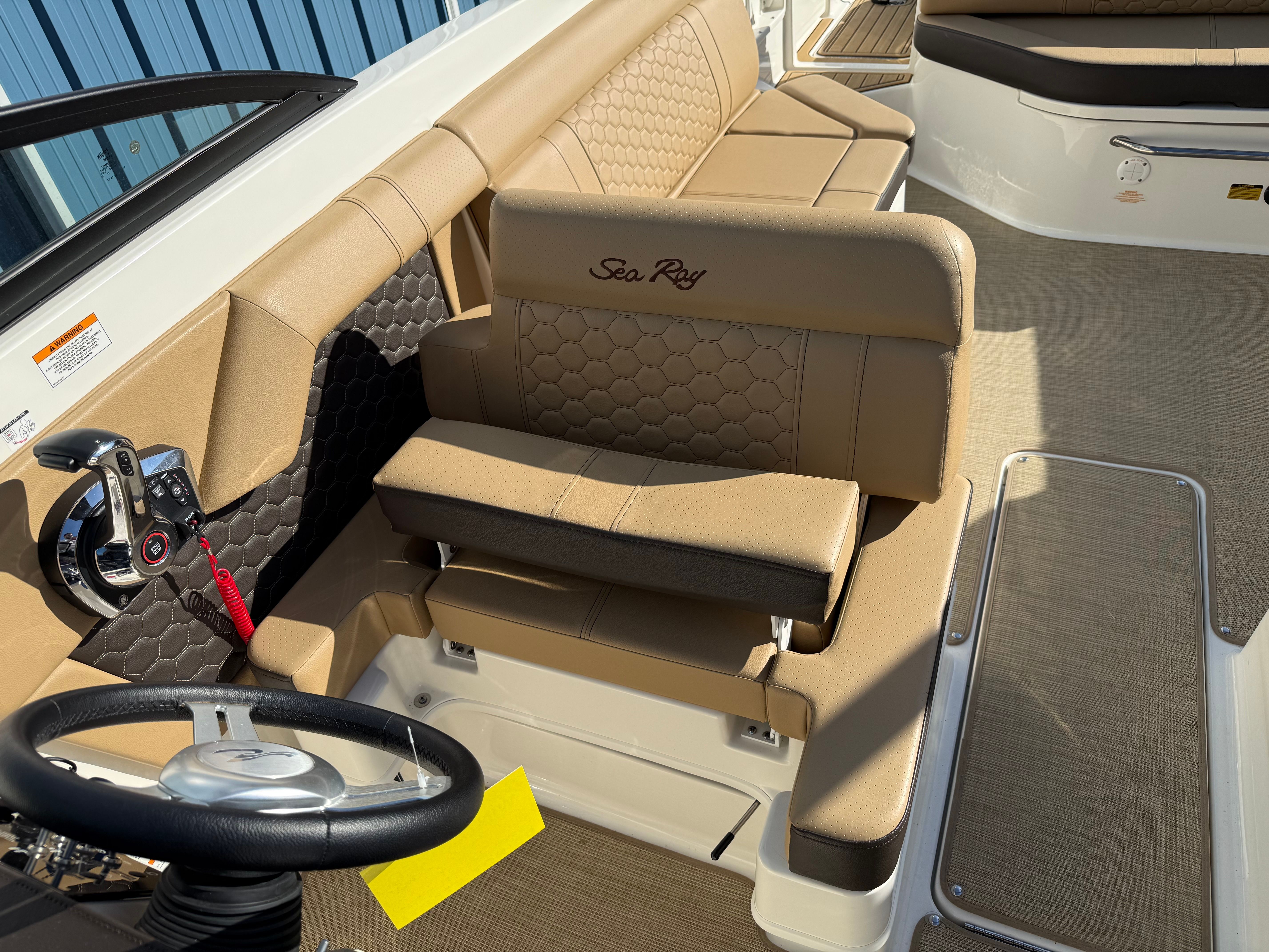 2023 Sea Ray 270 SD Image Thumbnail #25