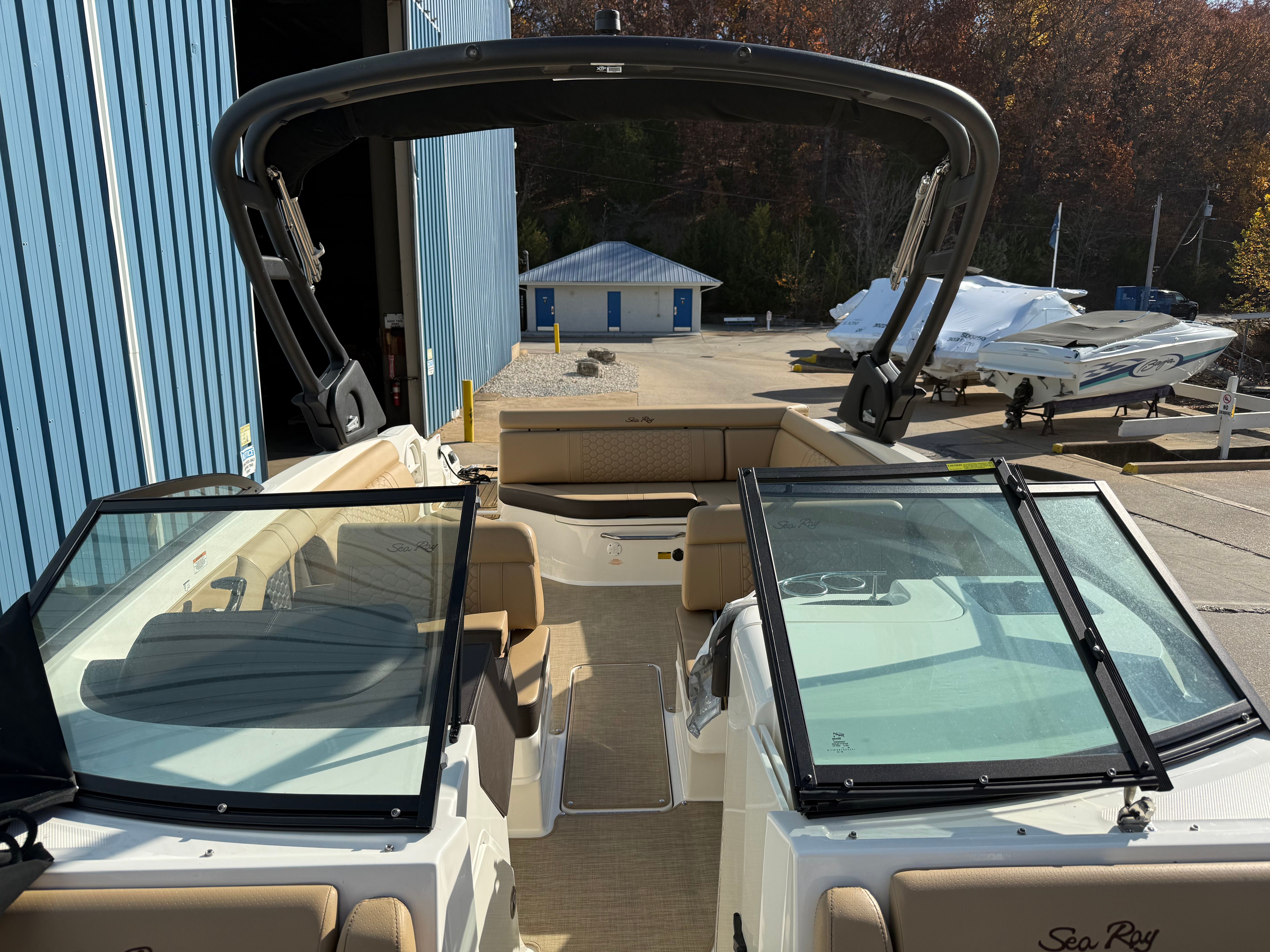 2023 Sea Ray 270 SD Image Thumbnail #22